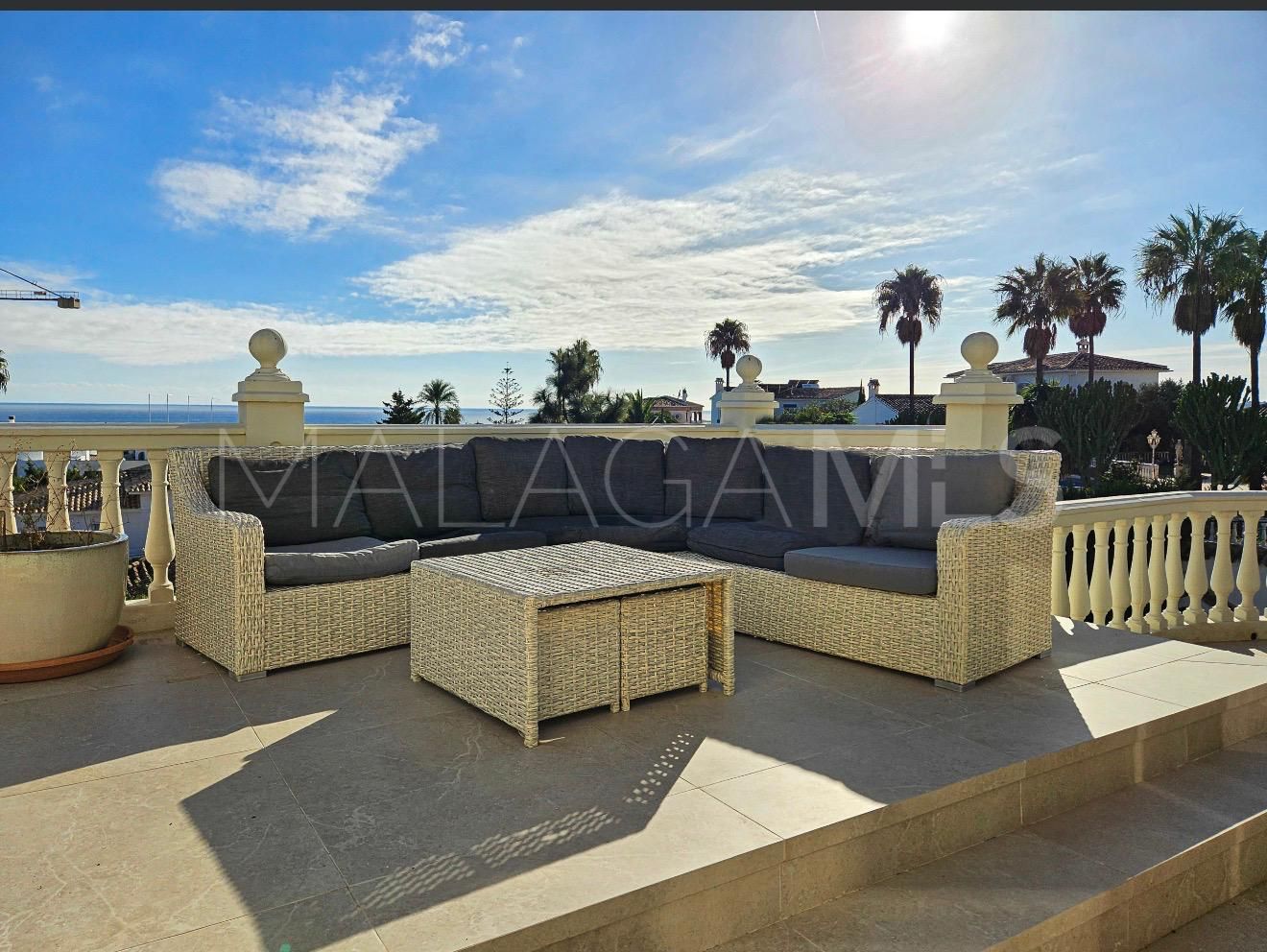 Villa for sale in El Faro