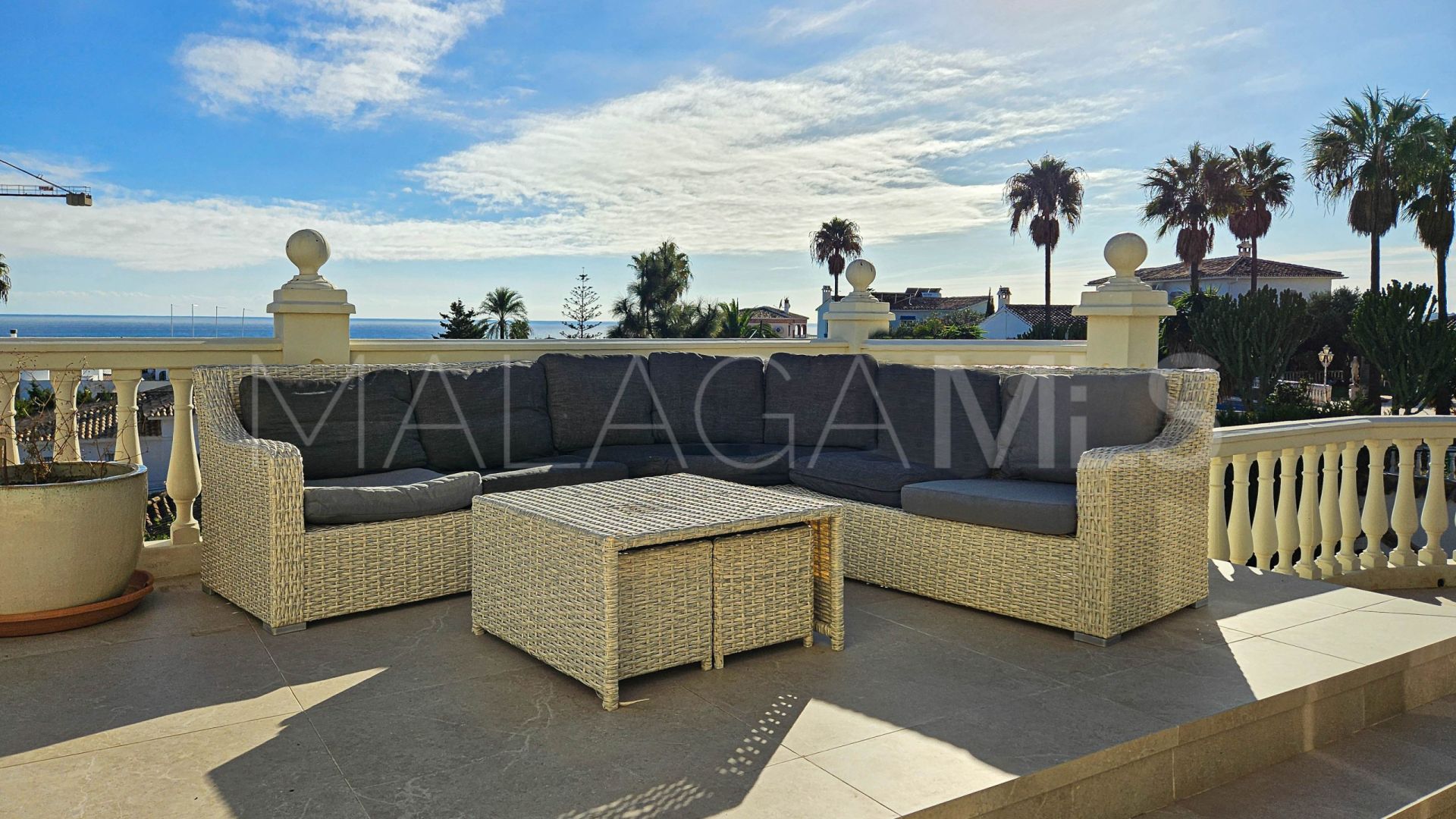Villa for sale in El Faro