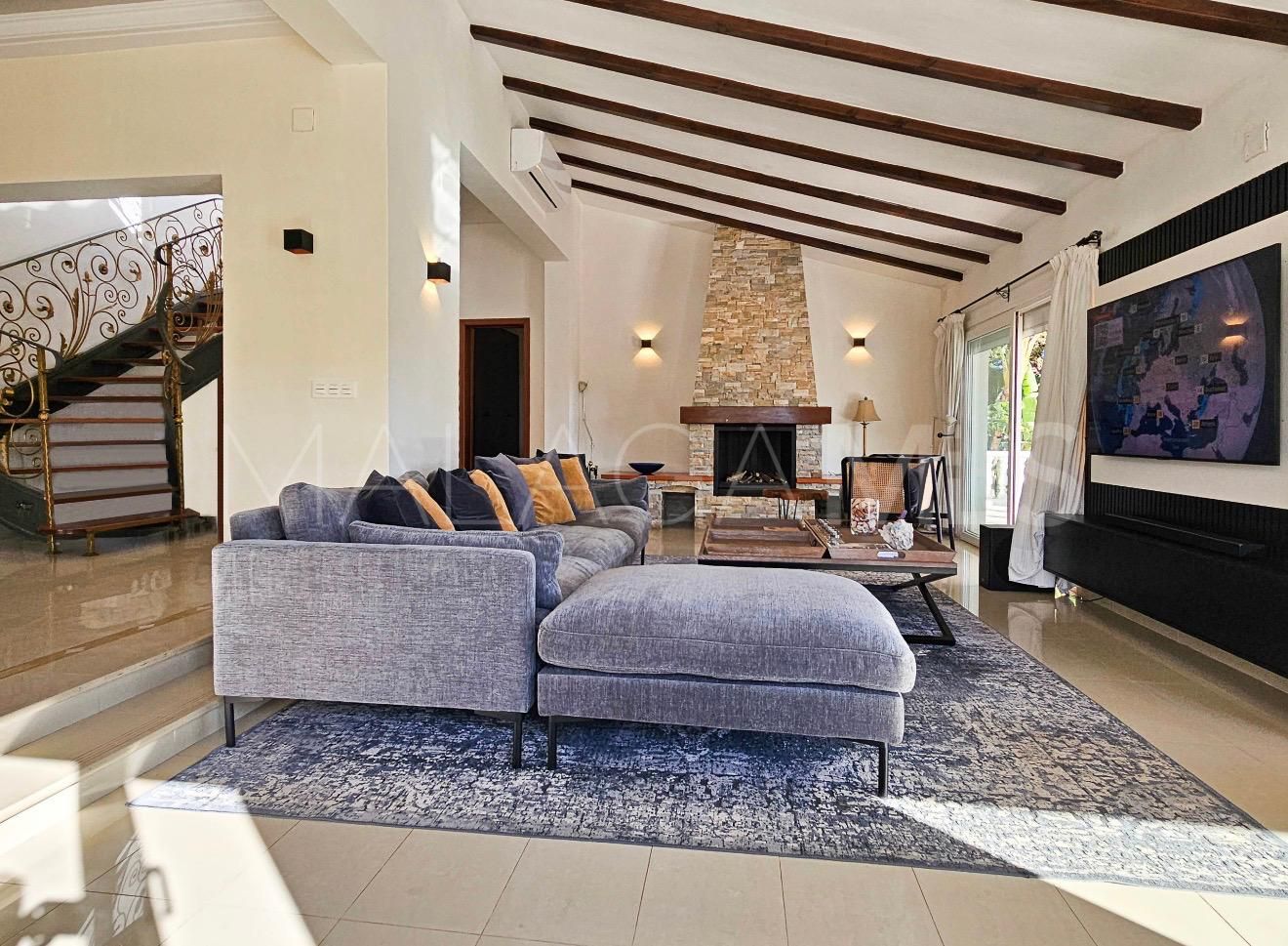 Villa for sale in El Faro