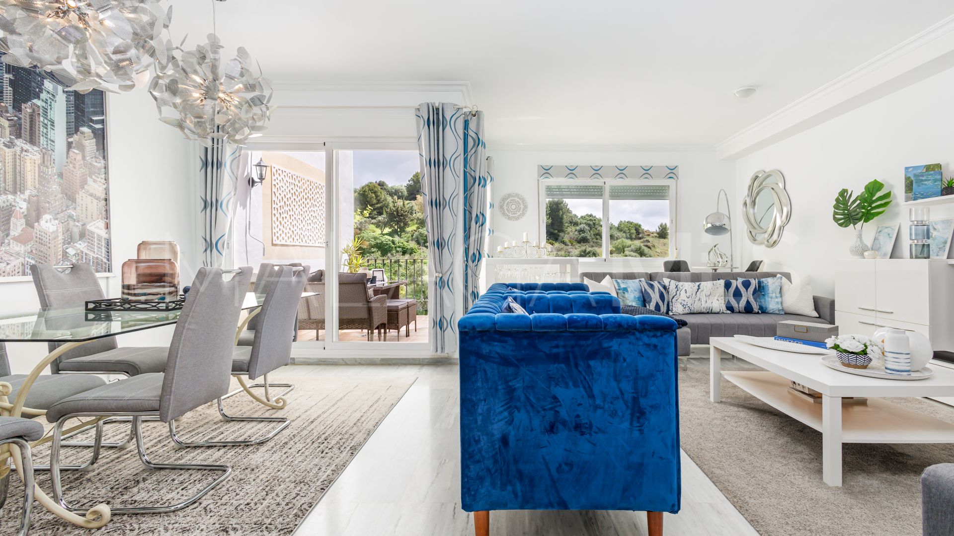 Radhus for sale in Alhaurin Golf
