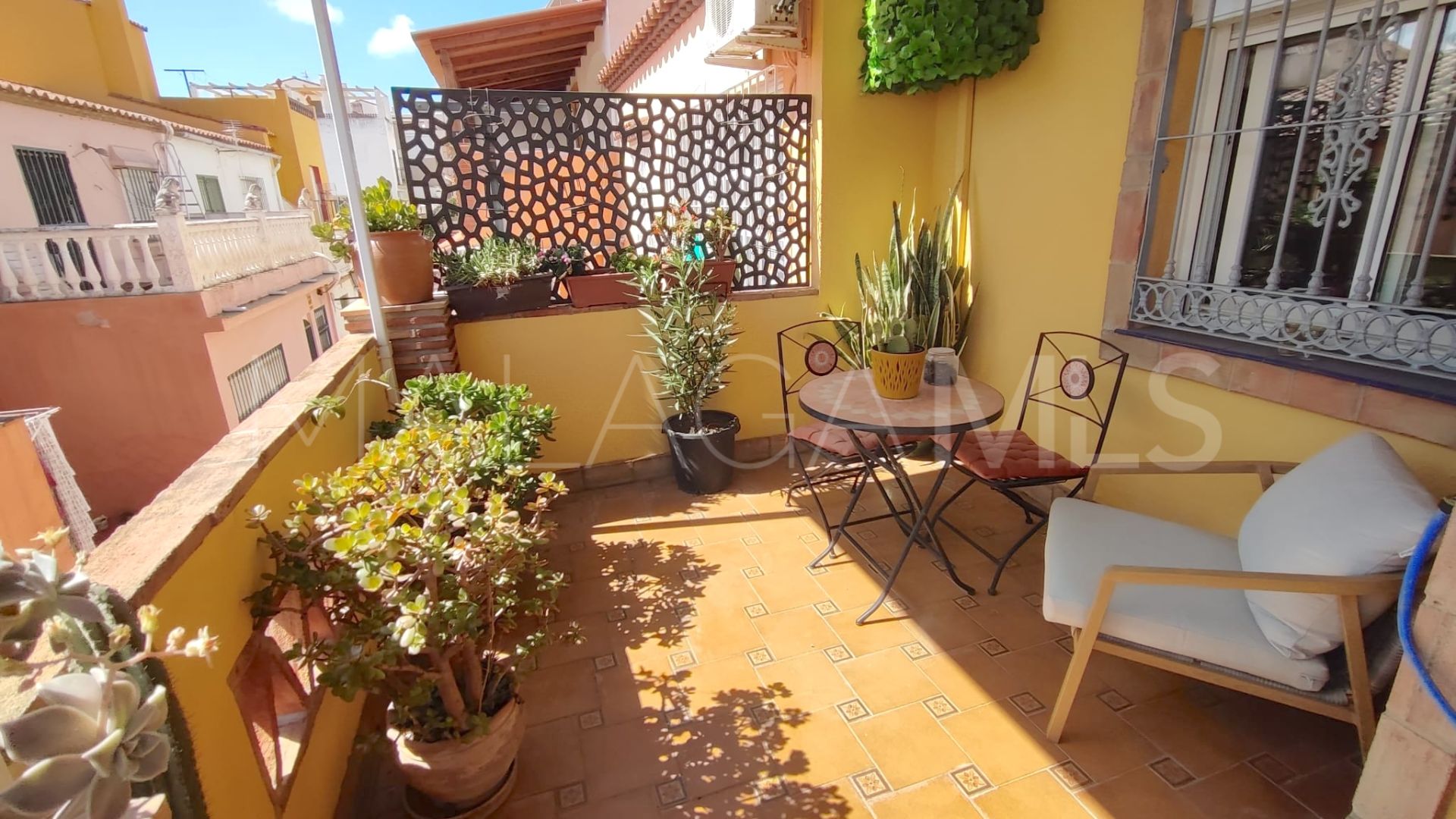 Town house for sale in Las Lagunas