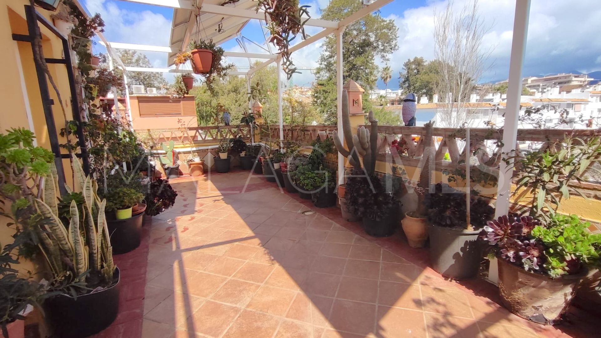 Town house for sale in Las Lagunas