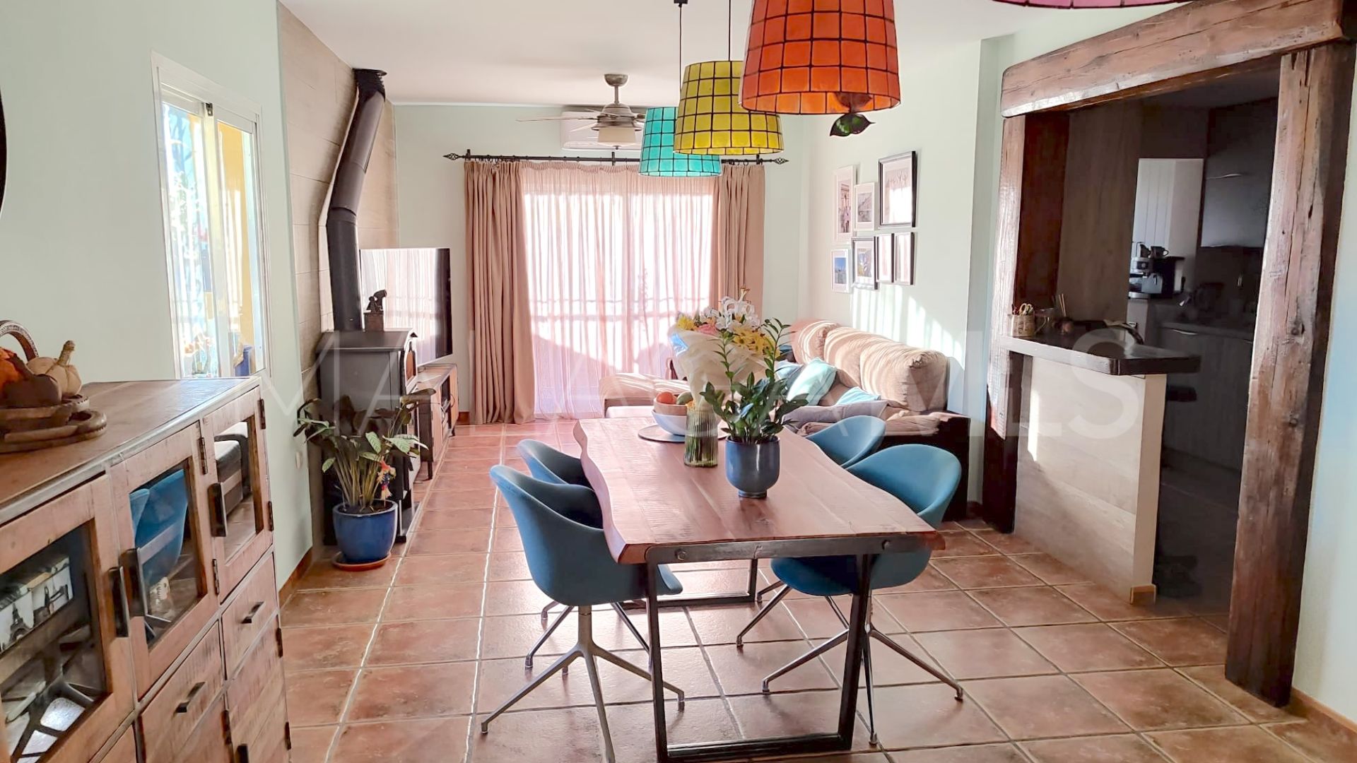 Town house for sale in Las Lagunas
