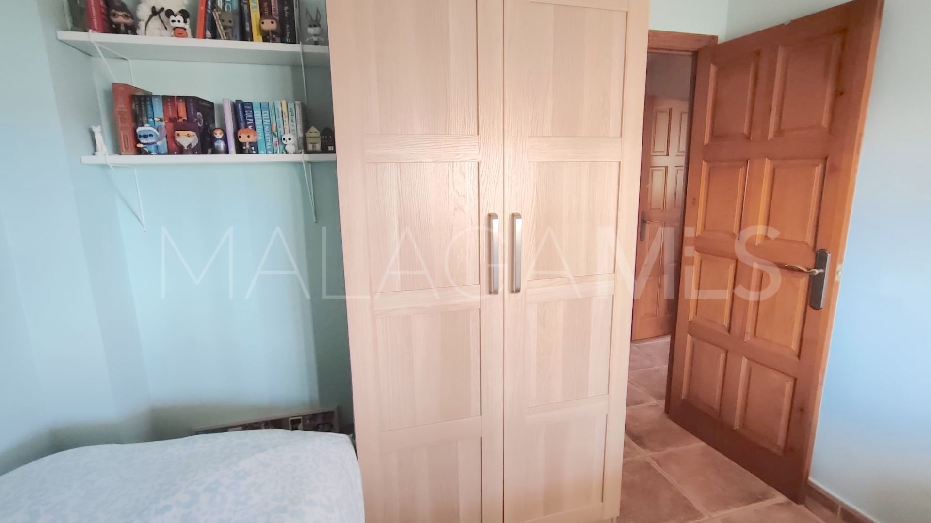 Town house for sale in Las Lagunas