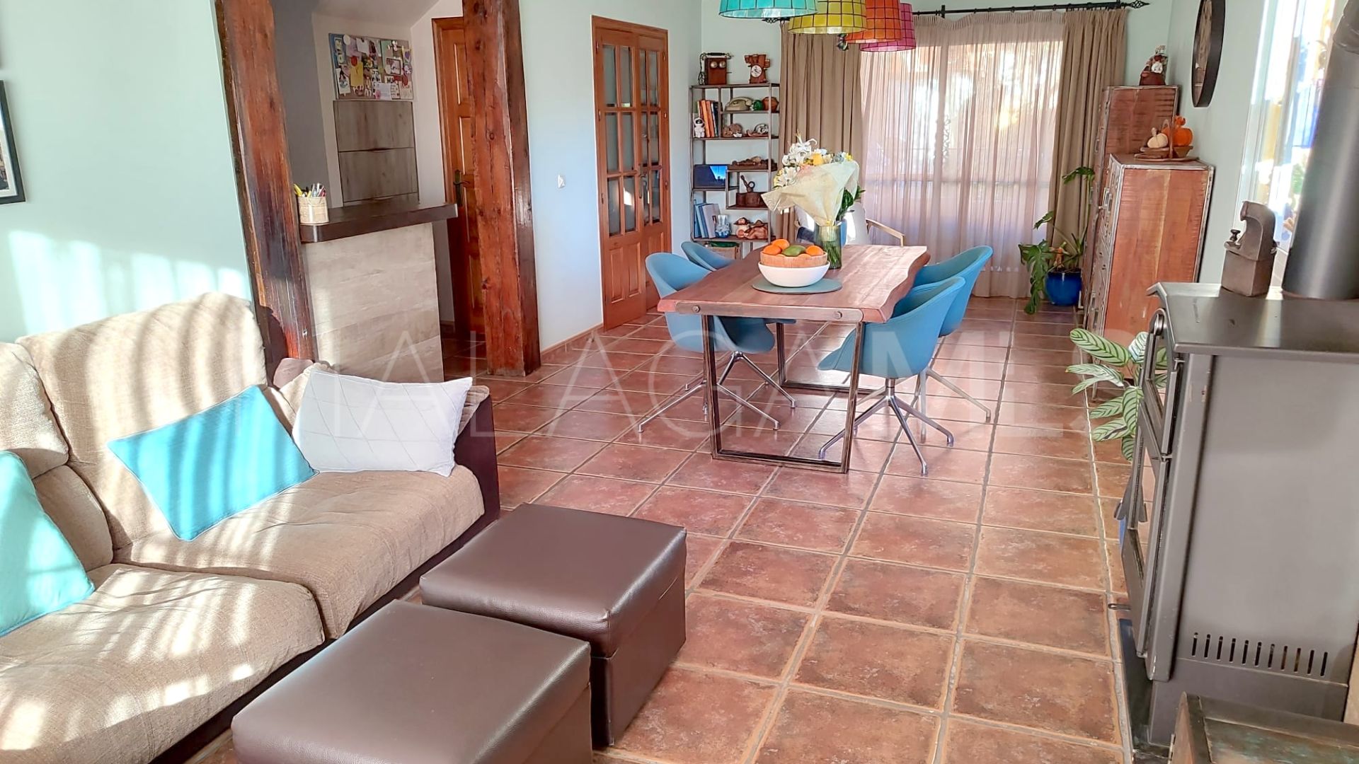 Town house for sale in Las Lagunas