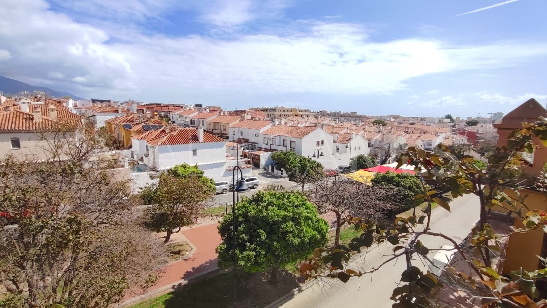 Town house for sale in Las Lagunas