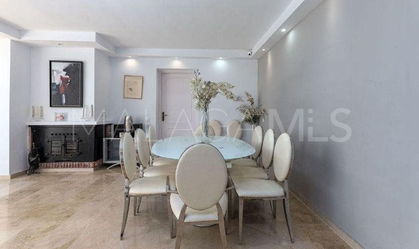 Hus i byn for sale in El Chaparral