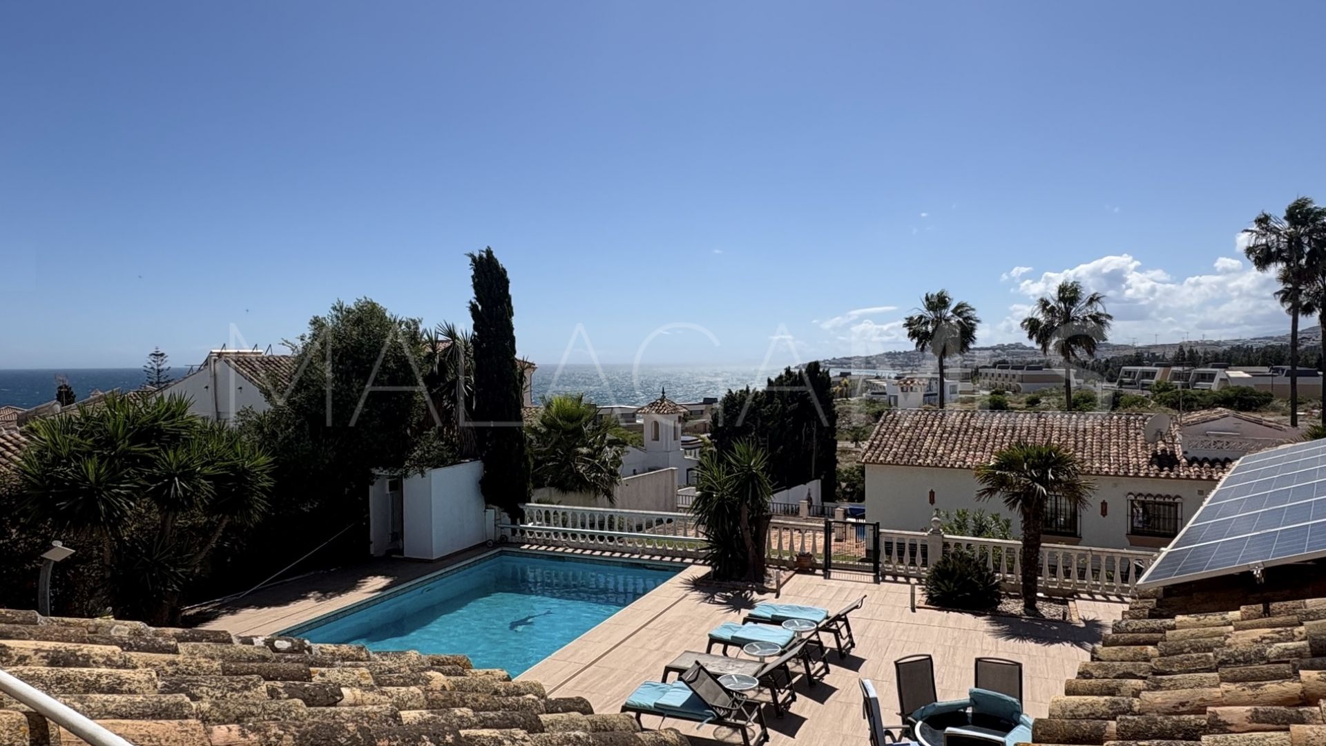 Hus i byn for sale in El Chaparral