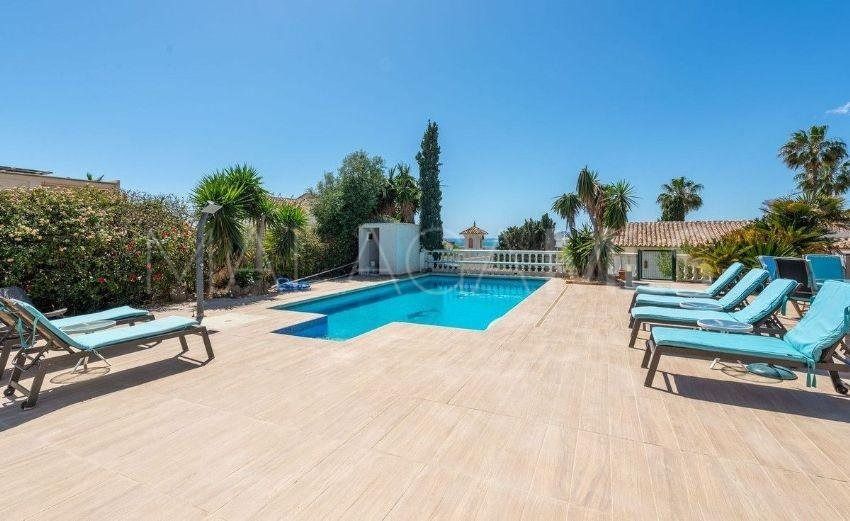 Hus i byn for sale in El Chaparral