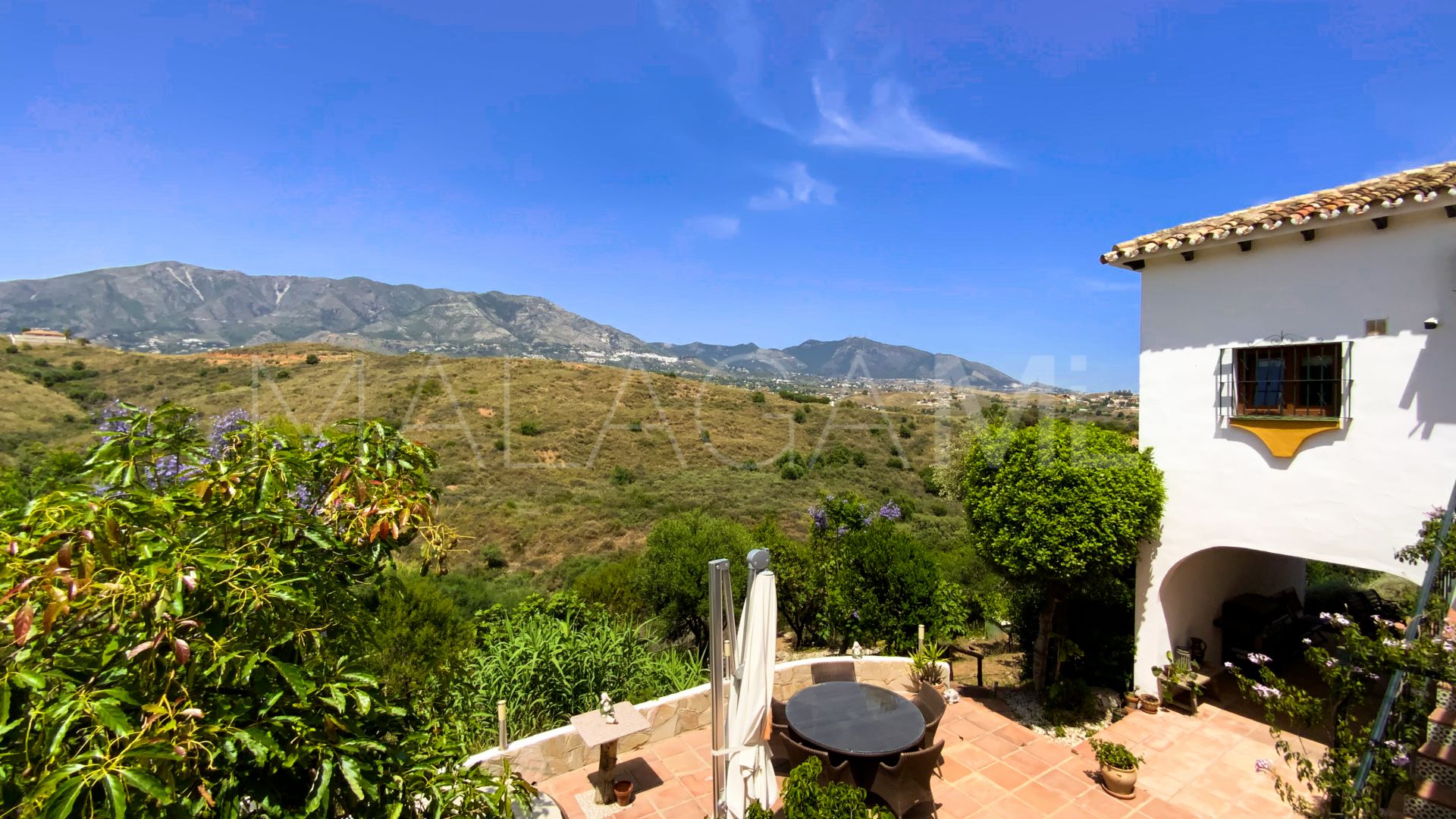 Finca for sale in Mijas Golf