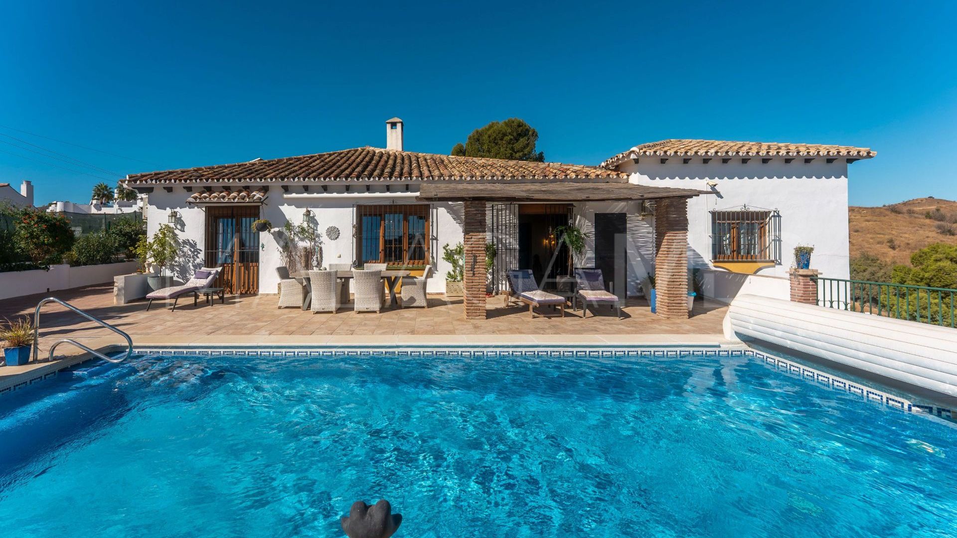 Finca for sale in Mijas Golf