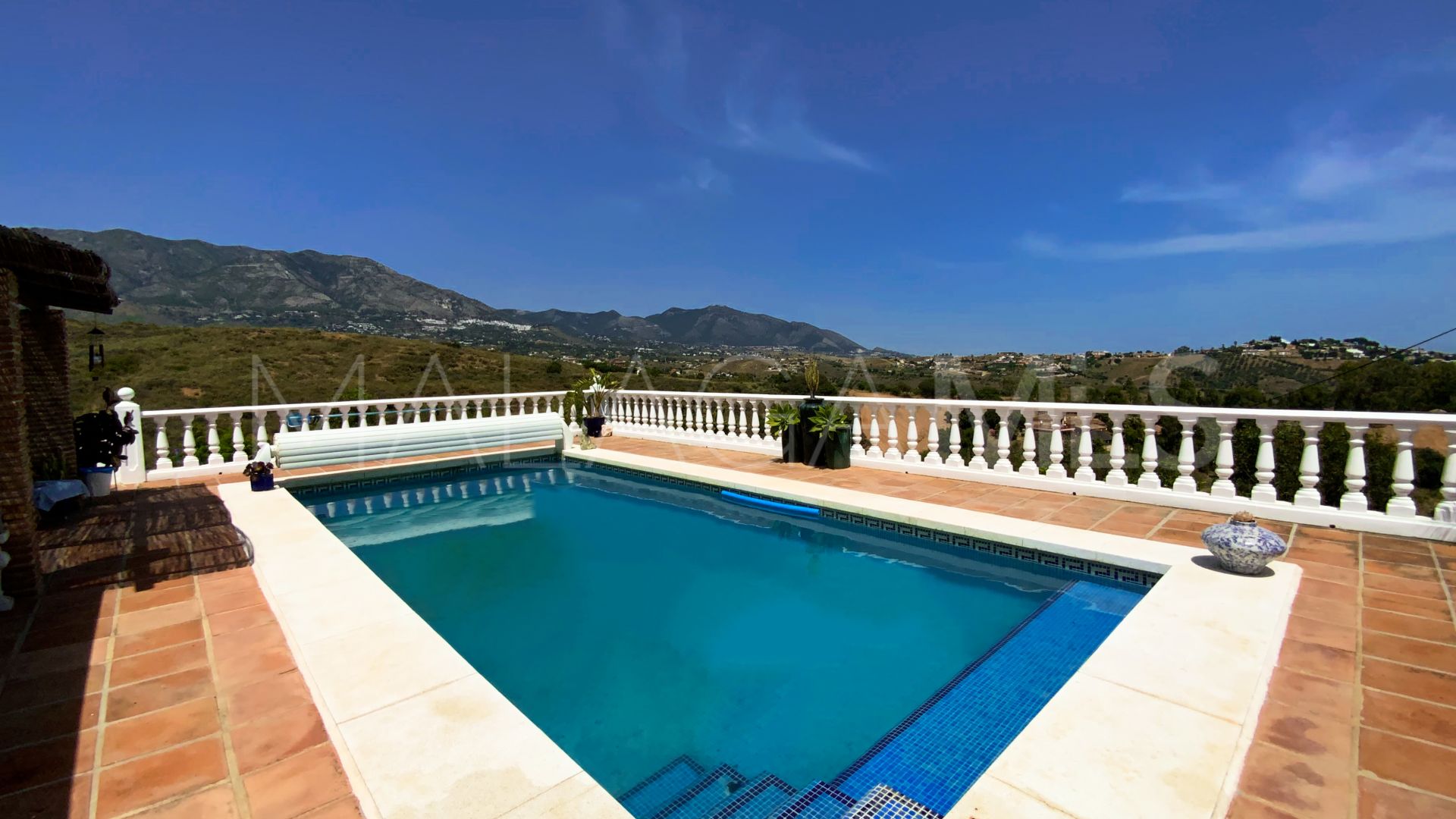 Finca for sale in Mijas Golf