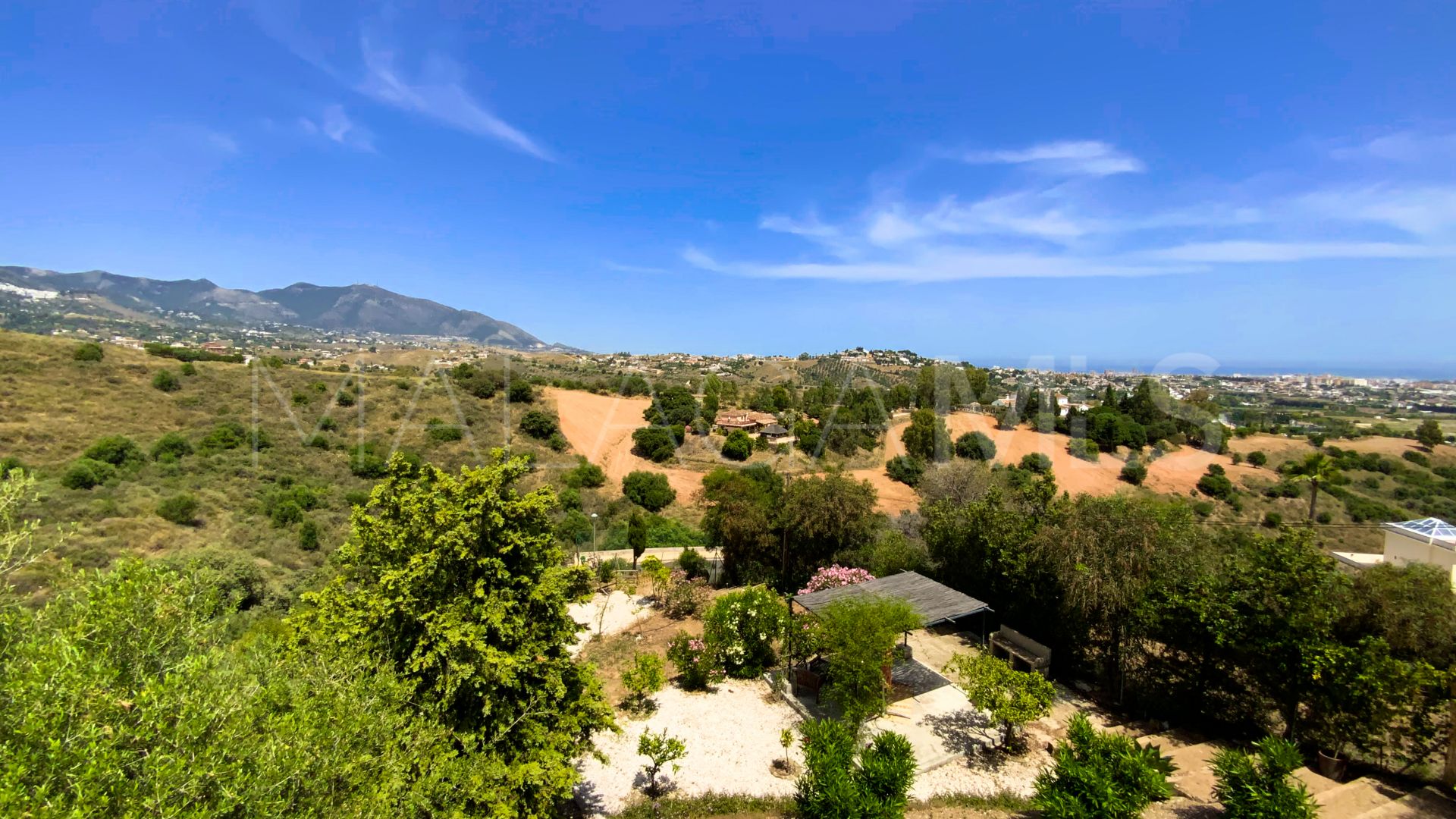 Finca for sale in Mijas Golf
