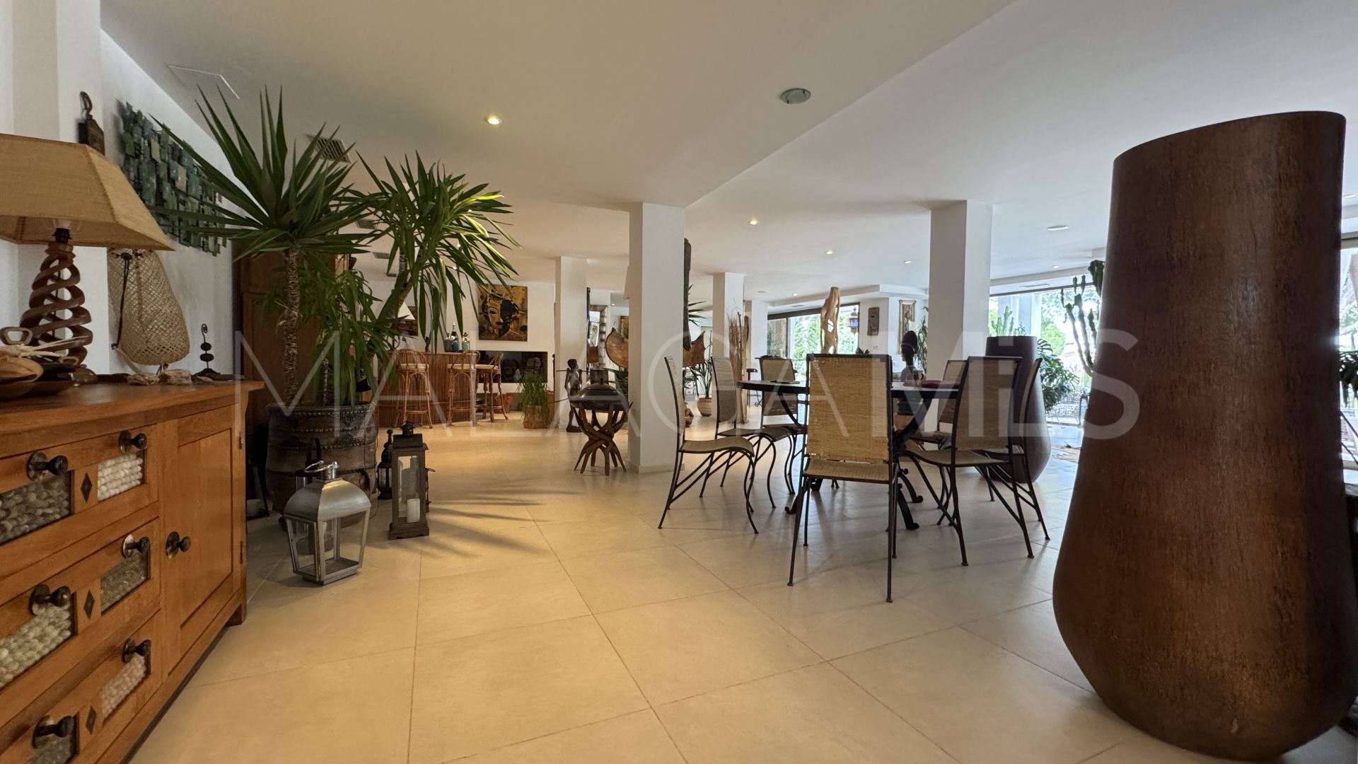 Villa for sale in Pinos de Alhaurín