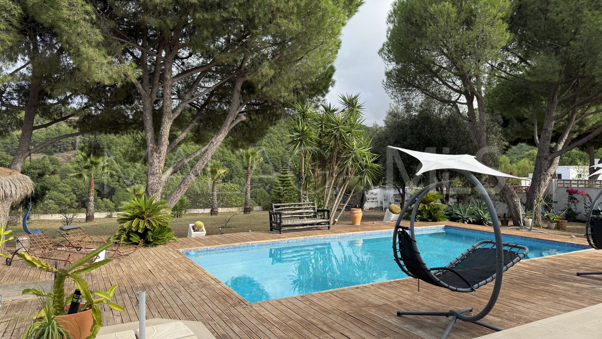 Villa for sale in Pinos de Alhaurín