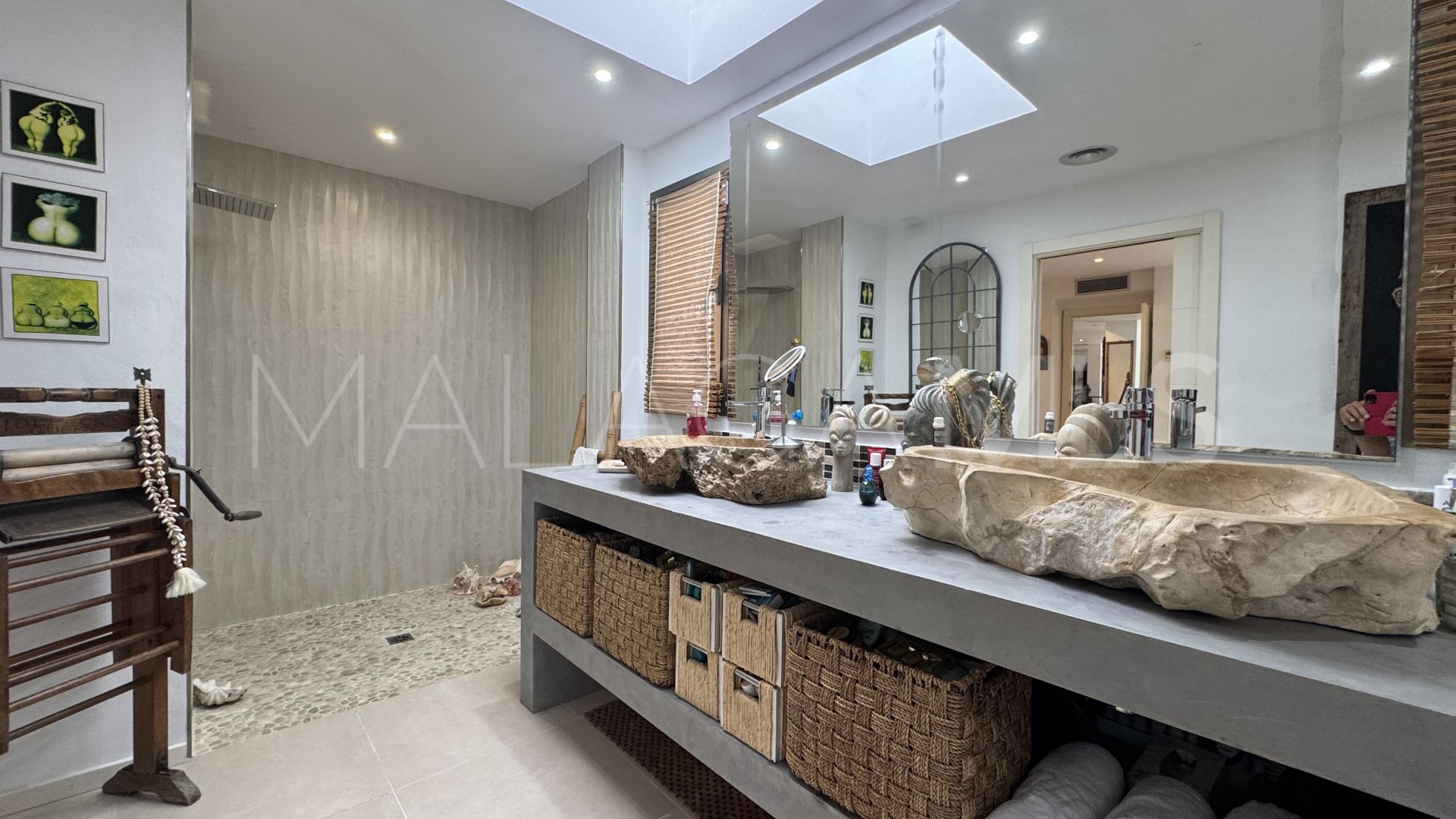 Villa for sale in Pinos de Alhaurín