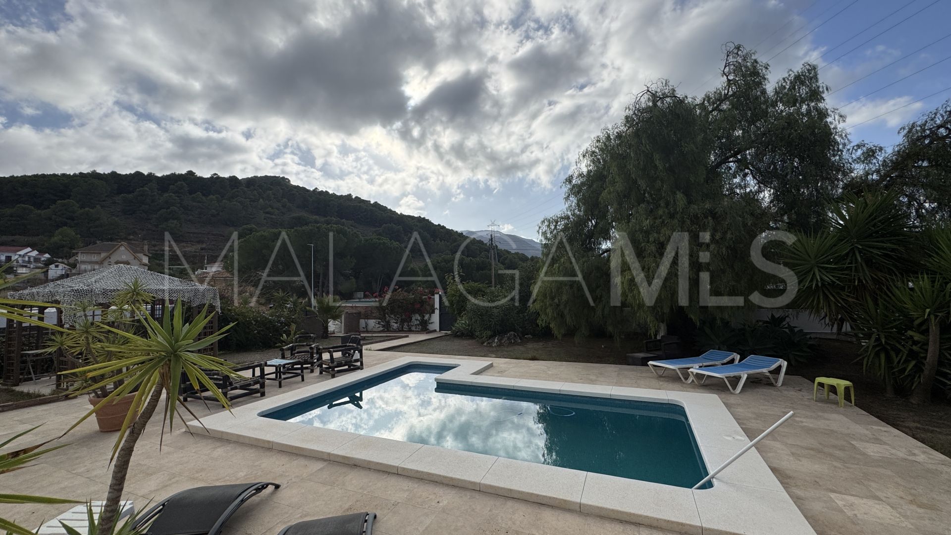 Villa for sale in Pinos de Alhaurín