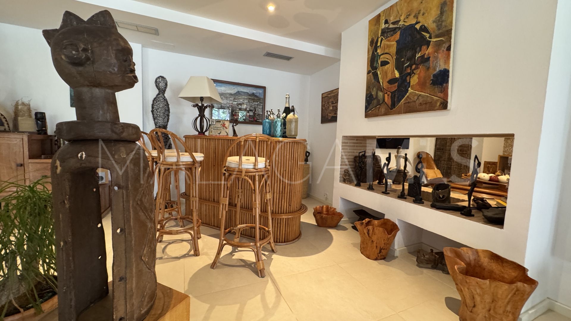 Villa for sale in Pinos de Alhaurín