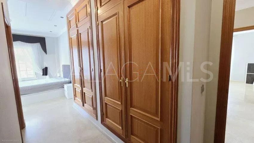 Villa for sale in Mijas Golf