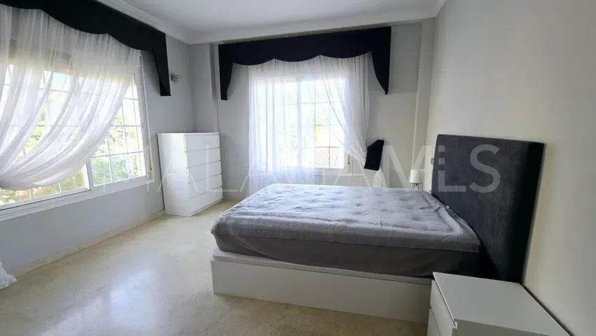 Villa for sale in Mijas Golf