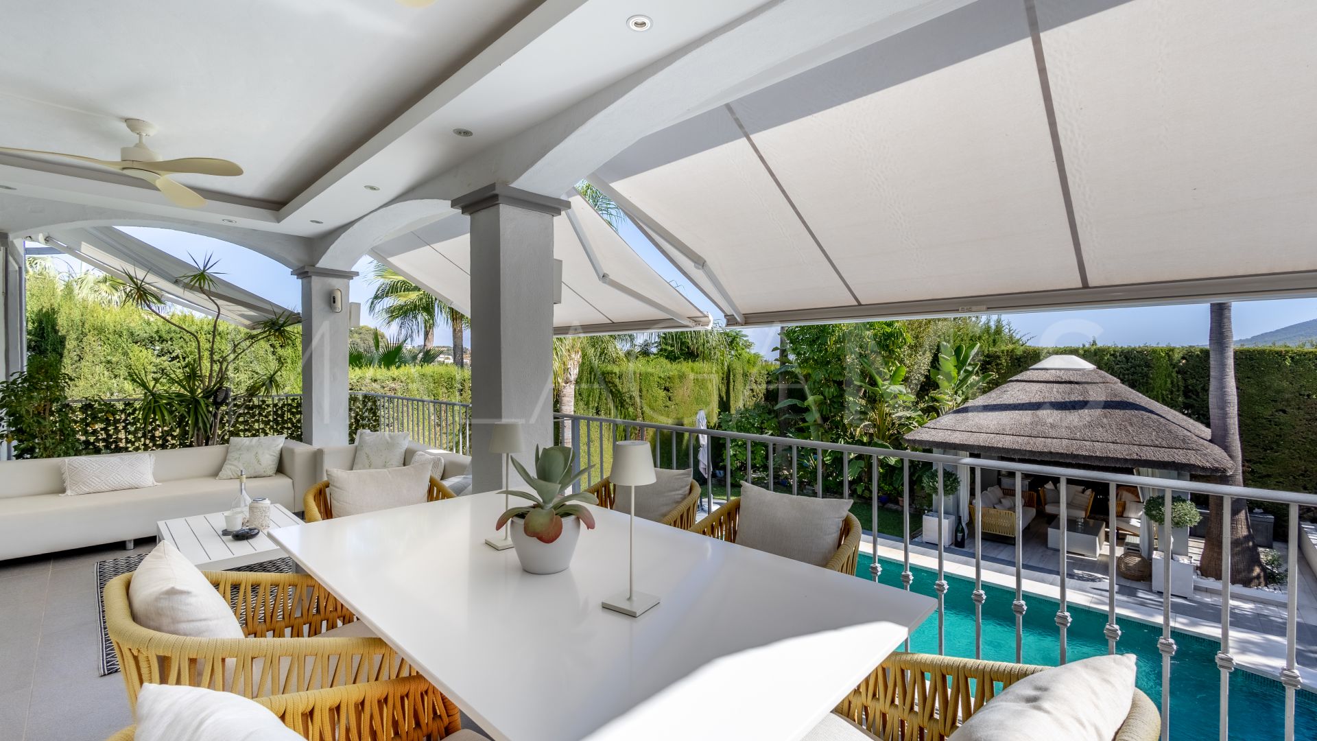 6 bedrooms villa for sale in Coin