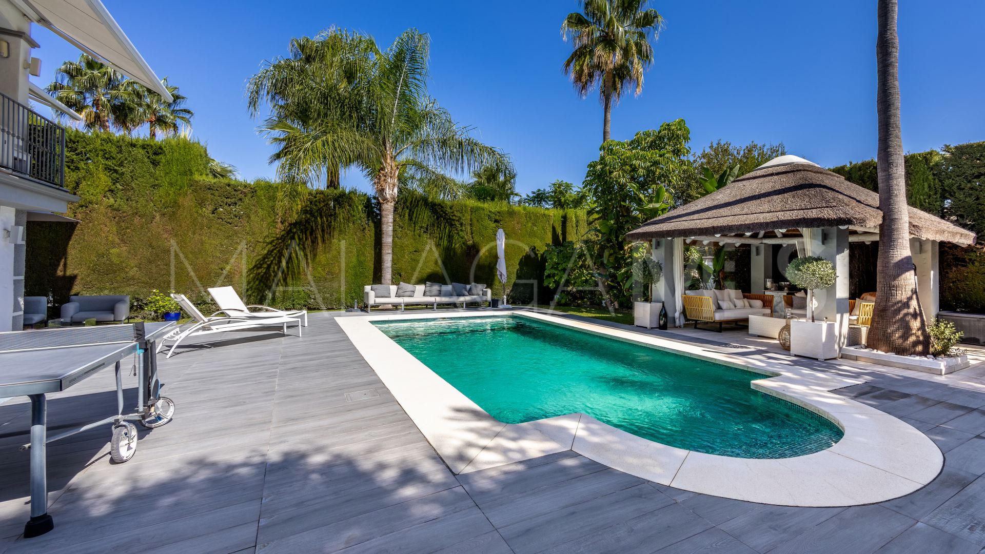 6 bedrooms villa for sale in Coin