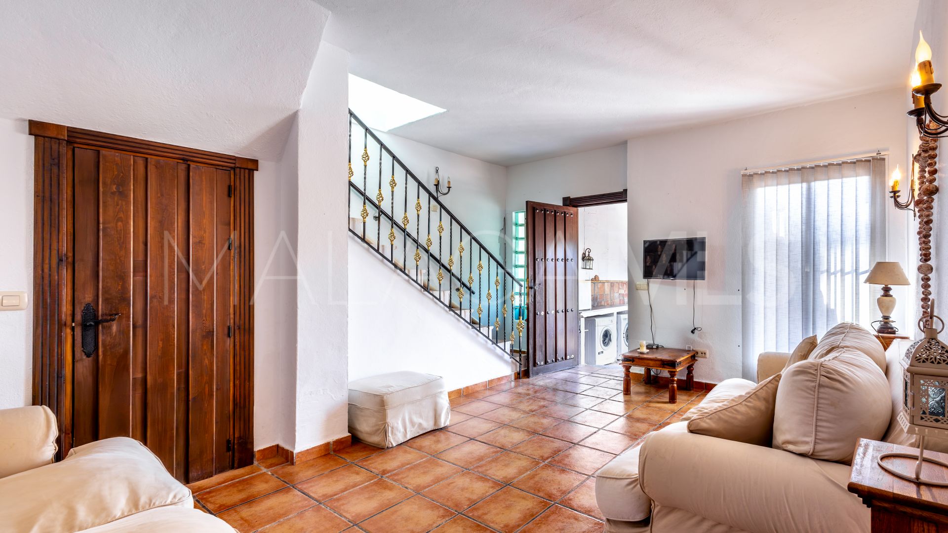 For sale villa with 4 bedrooms in Alhaurin el Grande