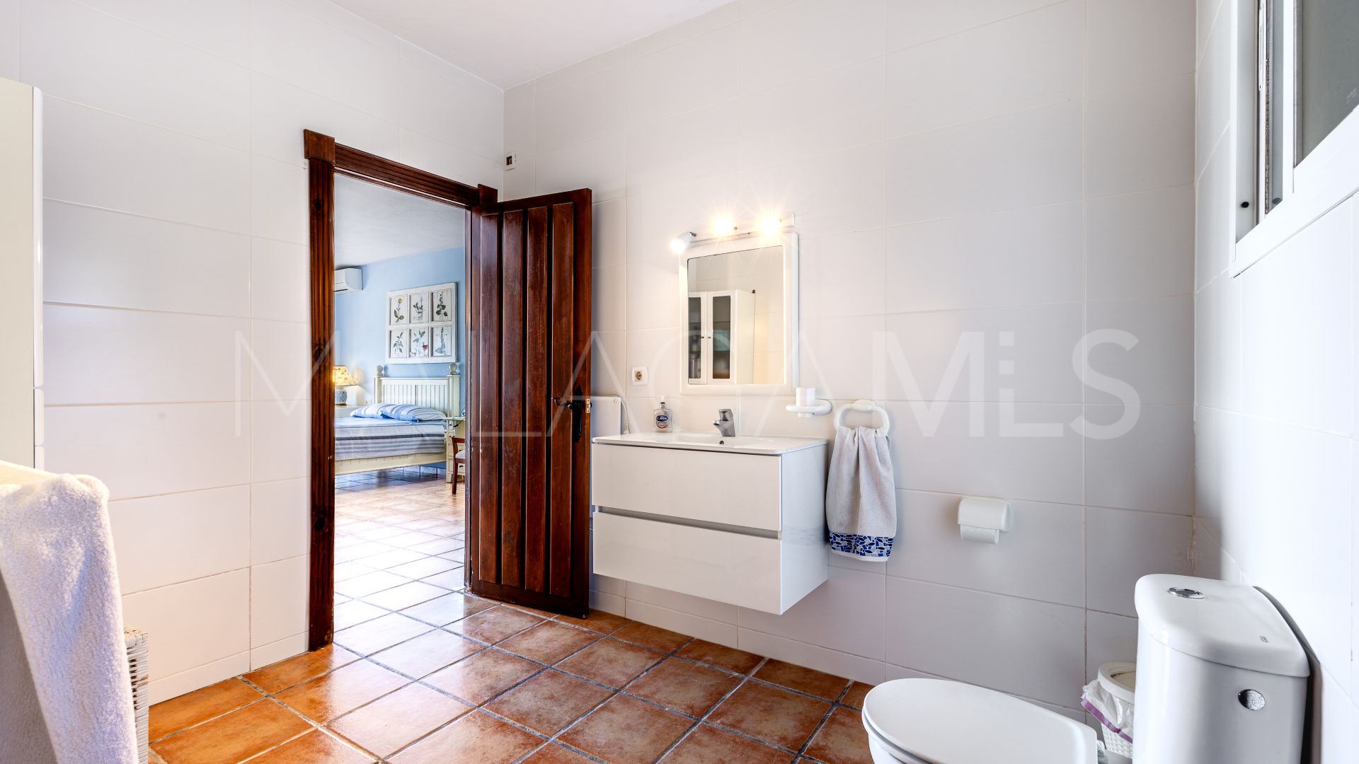 For sale villa with 4 bedrooms in Alhaurin el Grande