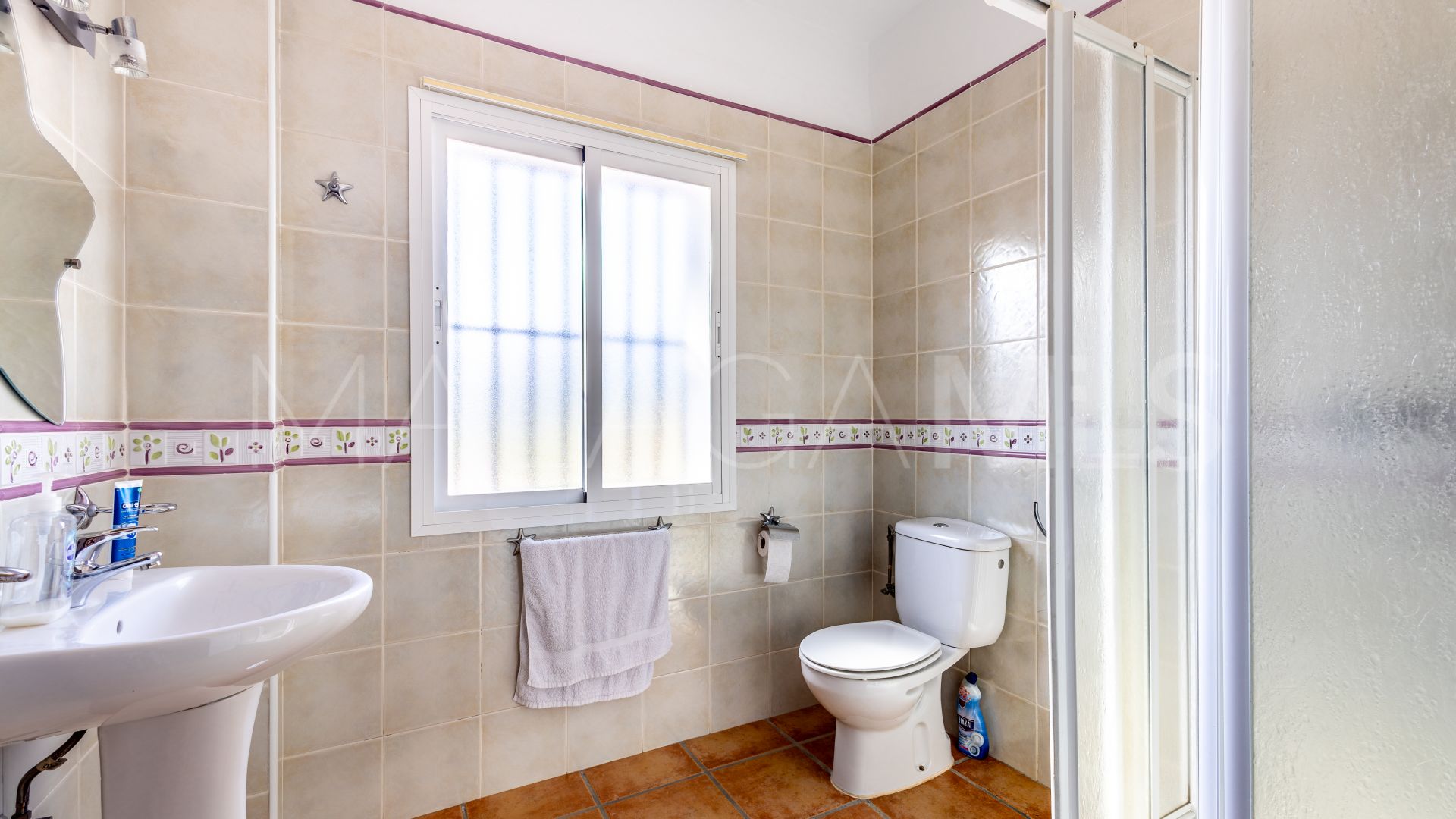 For sale villa with 4 bedrooms in Alhaurin el Grande