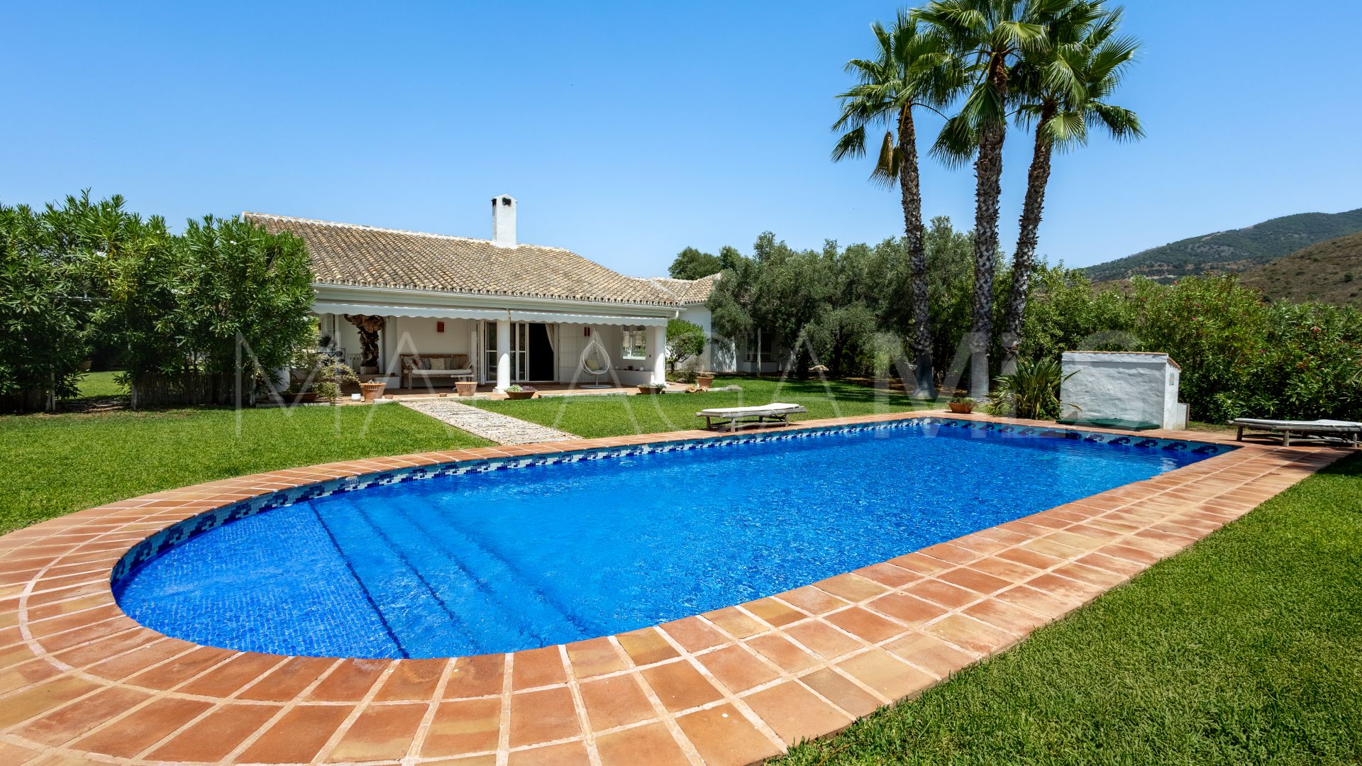 Villa for sale in Mijas