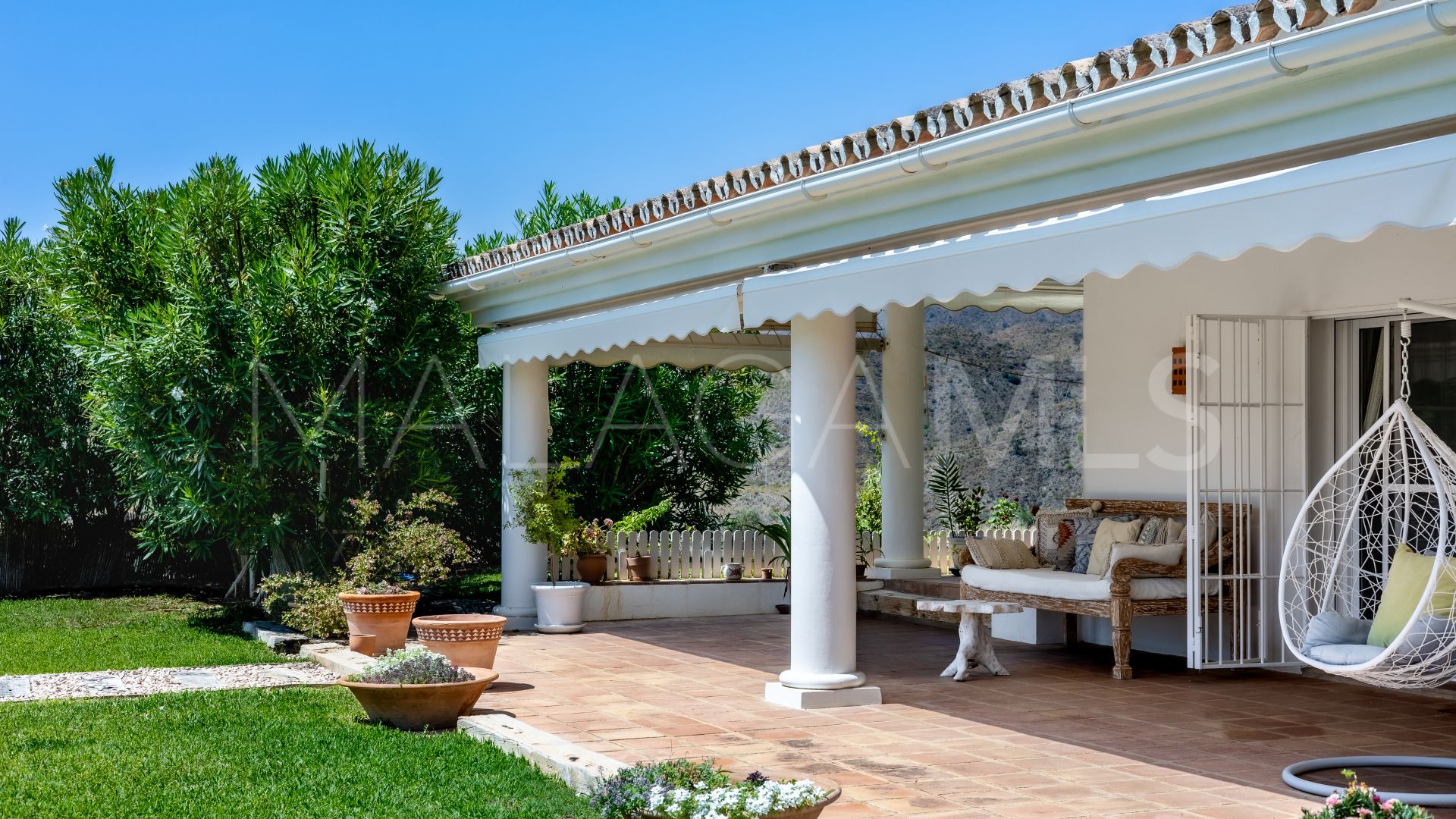 Villa for sale in Mijas