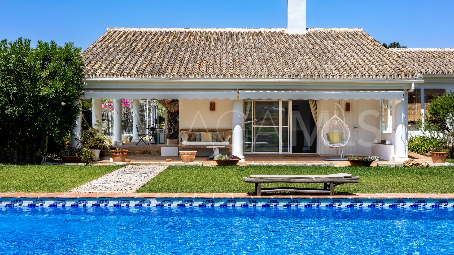 Villa for sale in Mijas