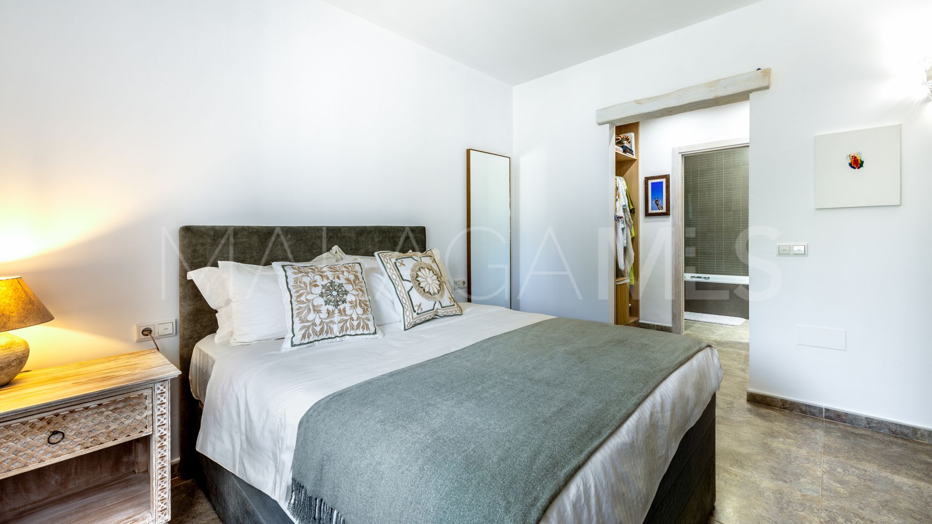 Villa for sale in Mijas