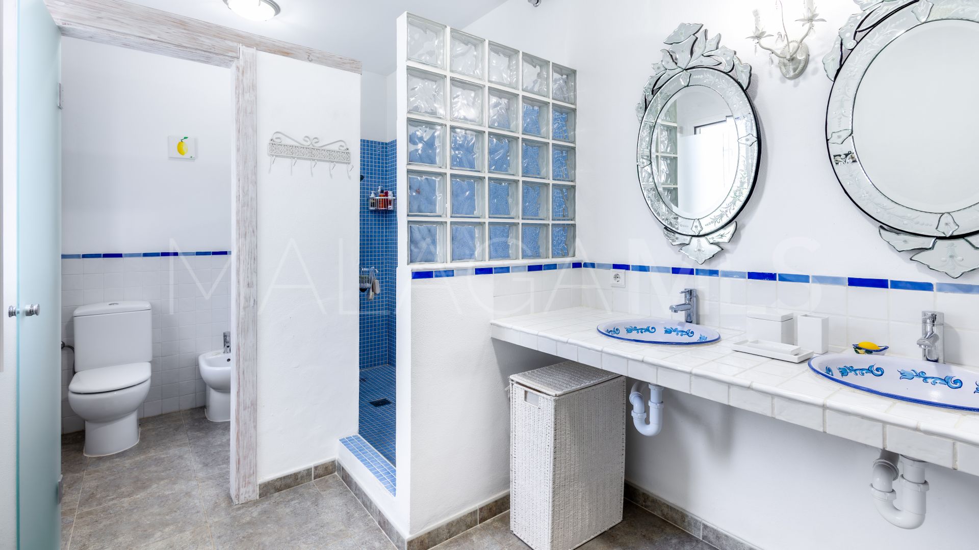 Villa for sale in Mijas