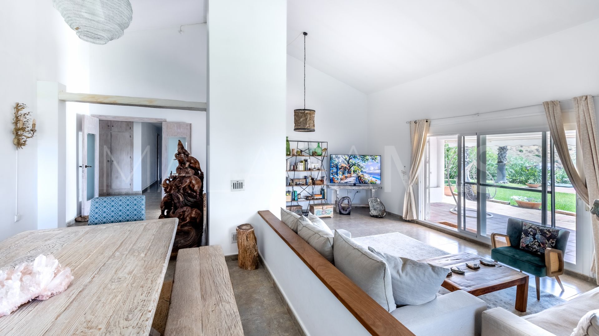 Villa for sale in Mijas