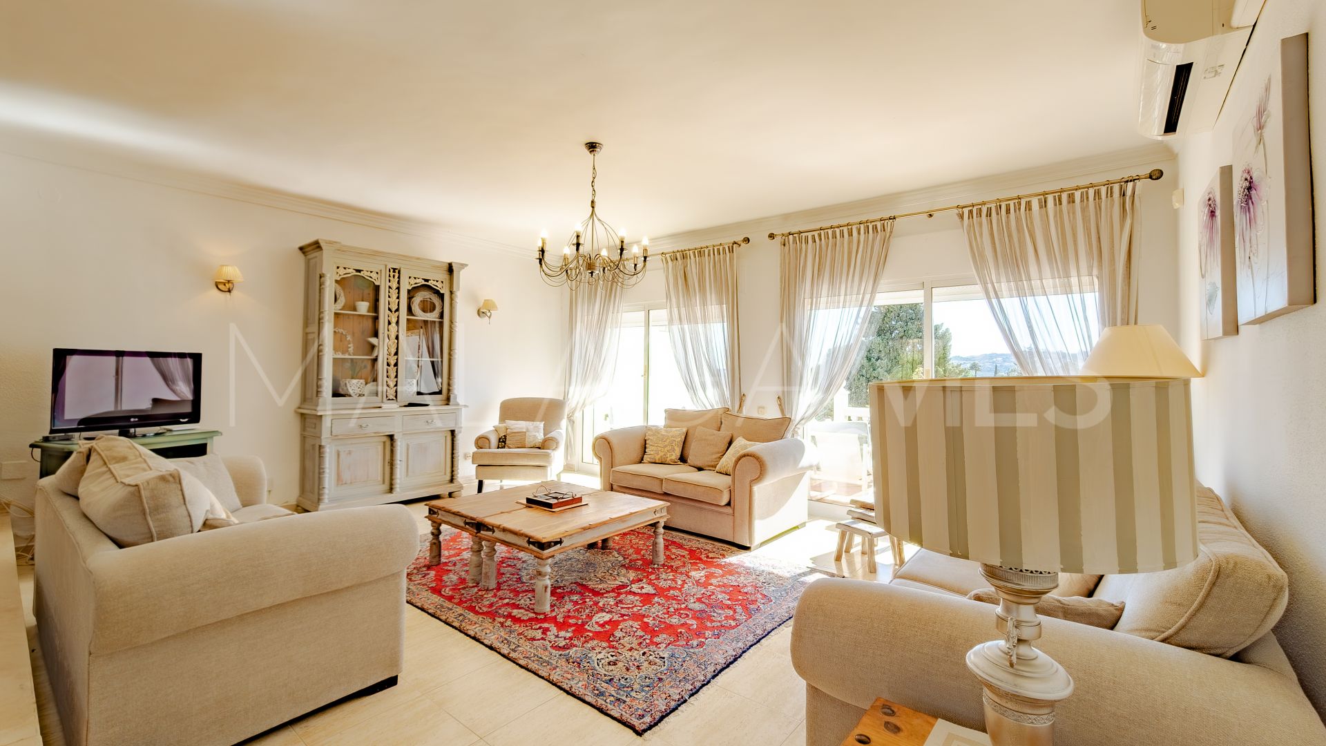 Villa for sale in Mijas Golf