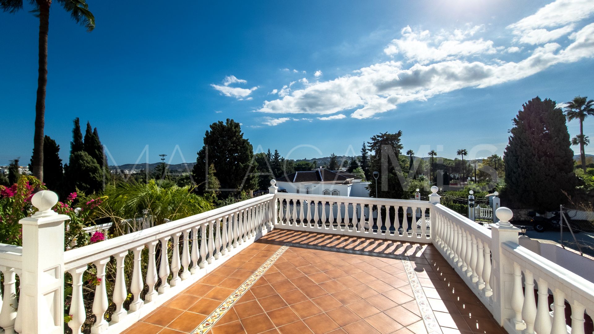 Villa for sale in Mijas Golf