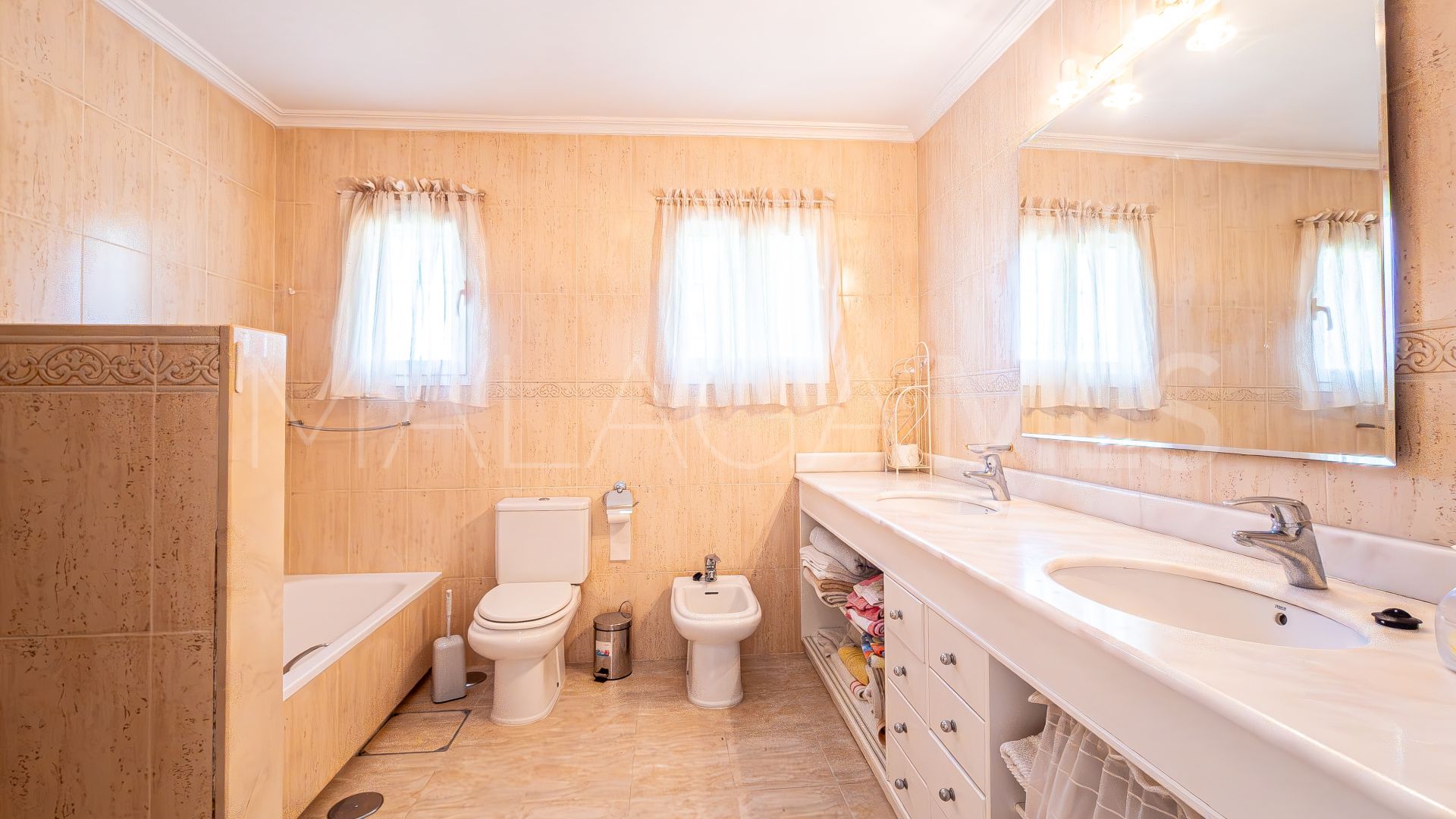 Villa for sale in Mijas Golf