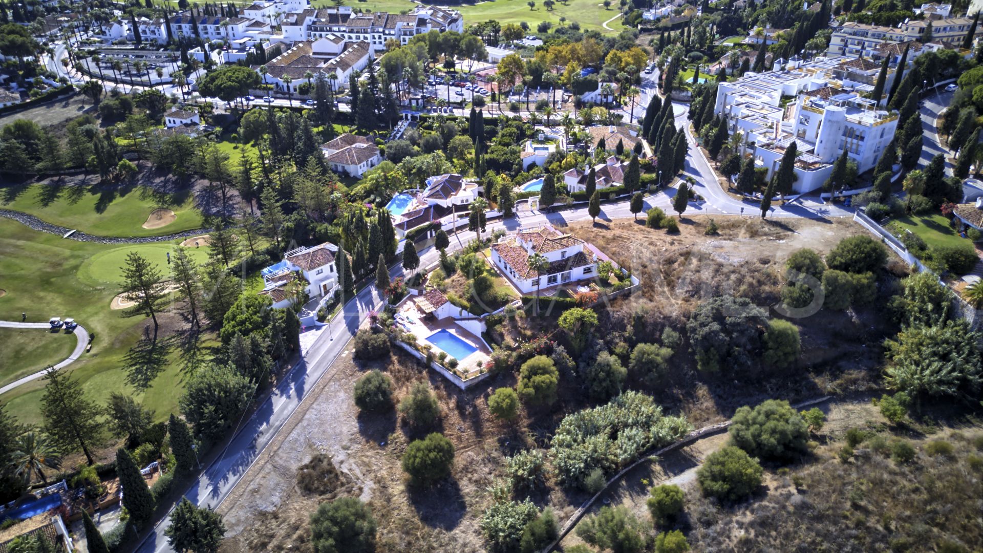 Villa for sale in Mijas Golf