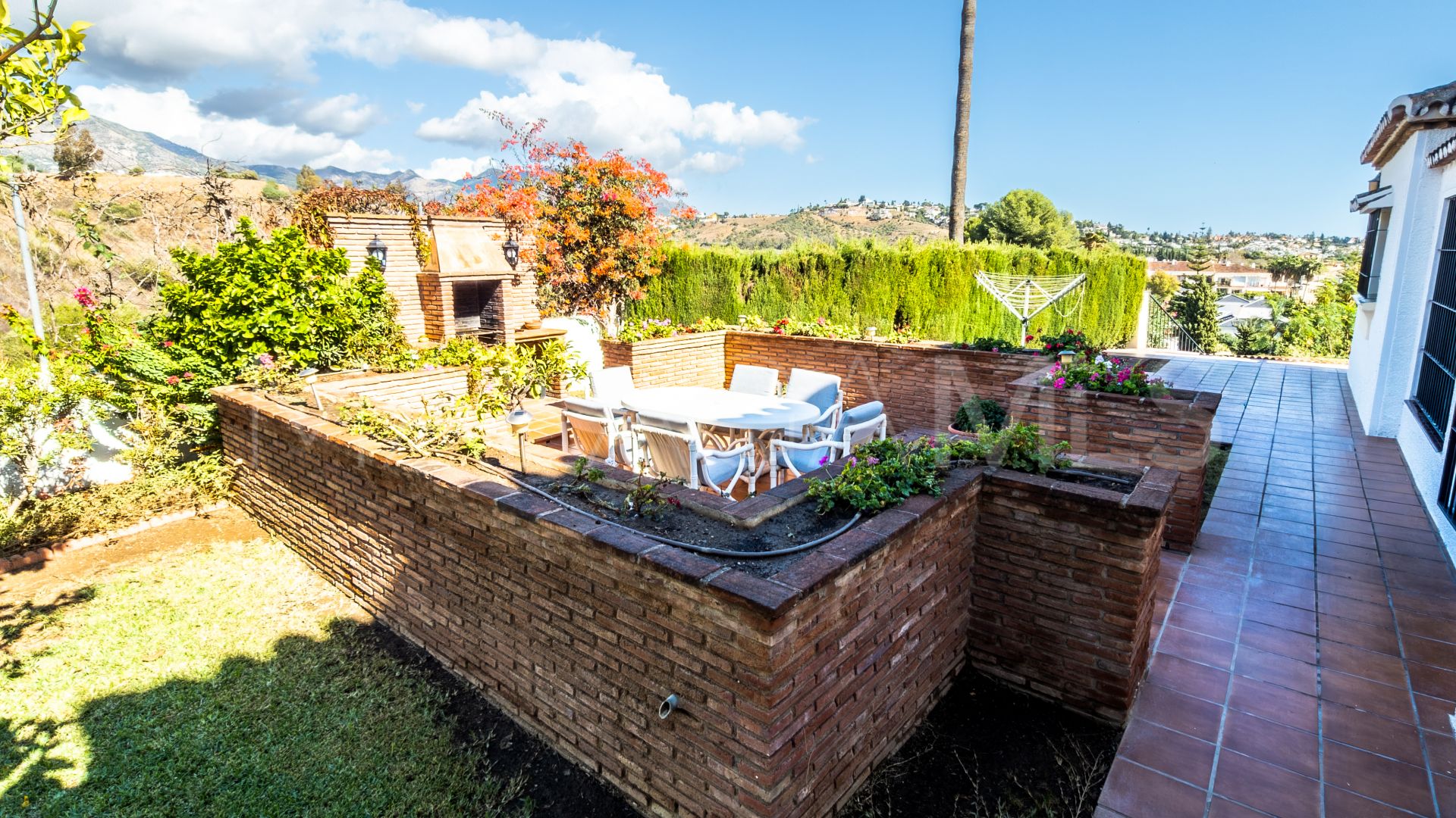 Villa for sale in Mijas Golf