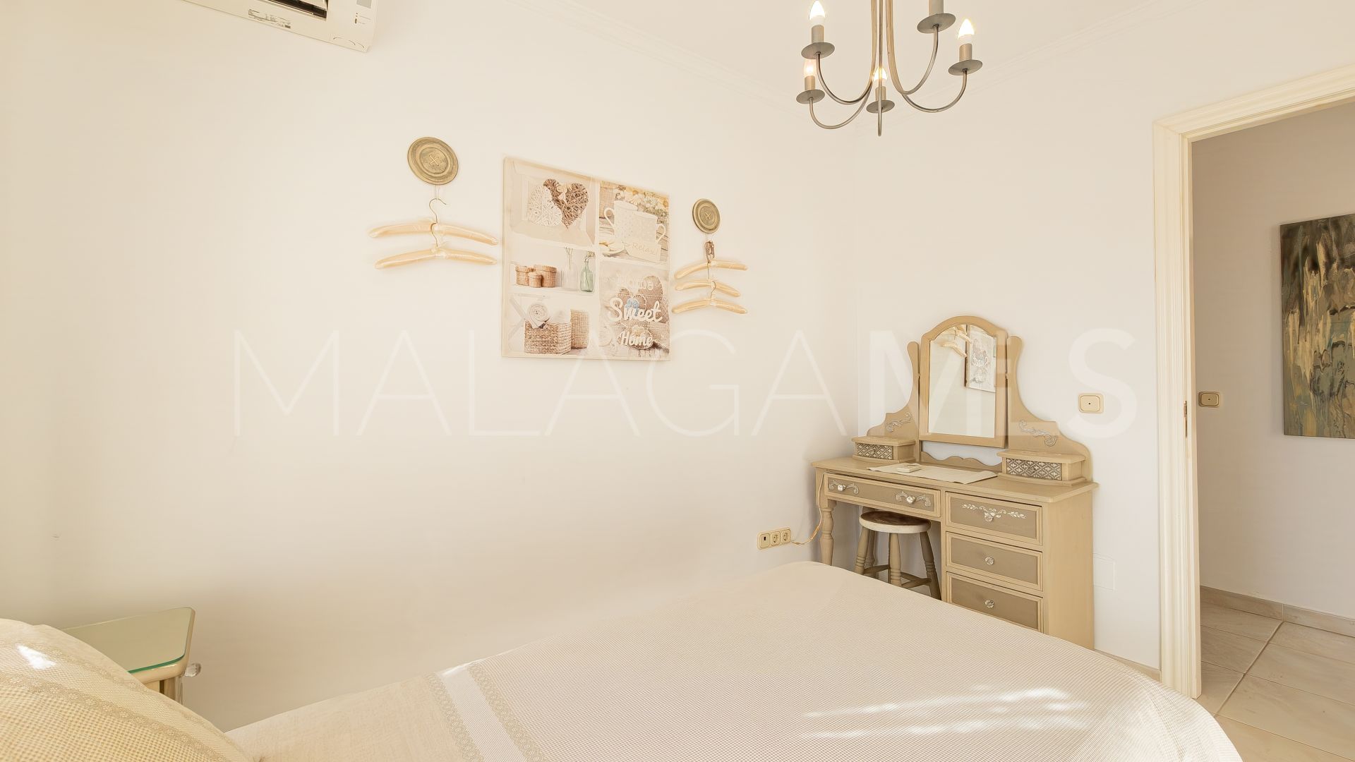 Villa for sale in Mijas Golf