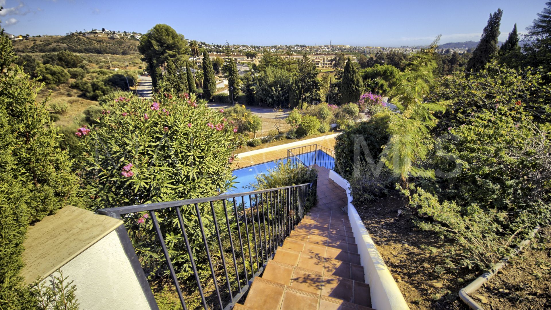 Villa for sale in Mijas Golf