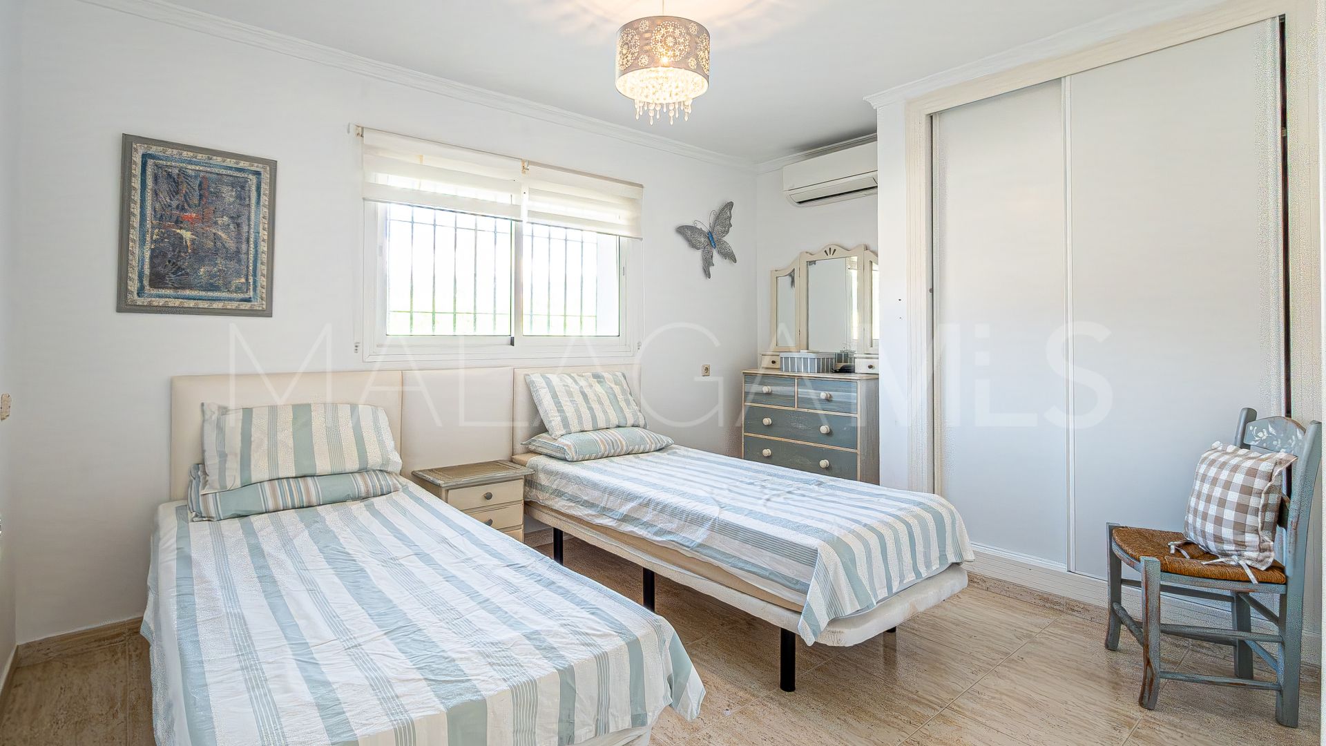 Villa for sale in Mijas Golf