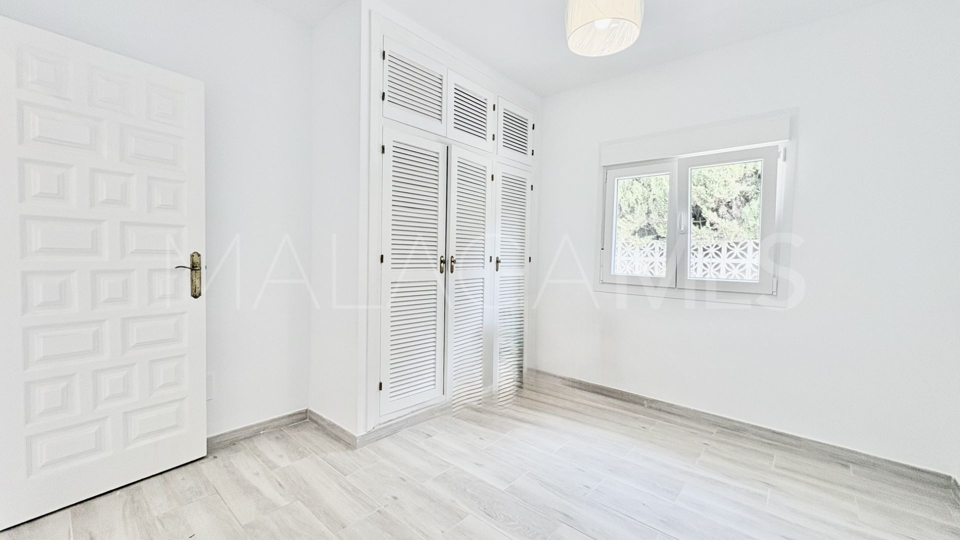 House for sale in El Faro de Calaburras with 9 bedrooms