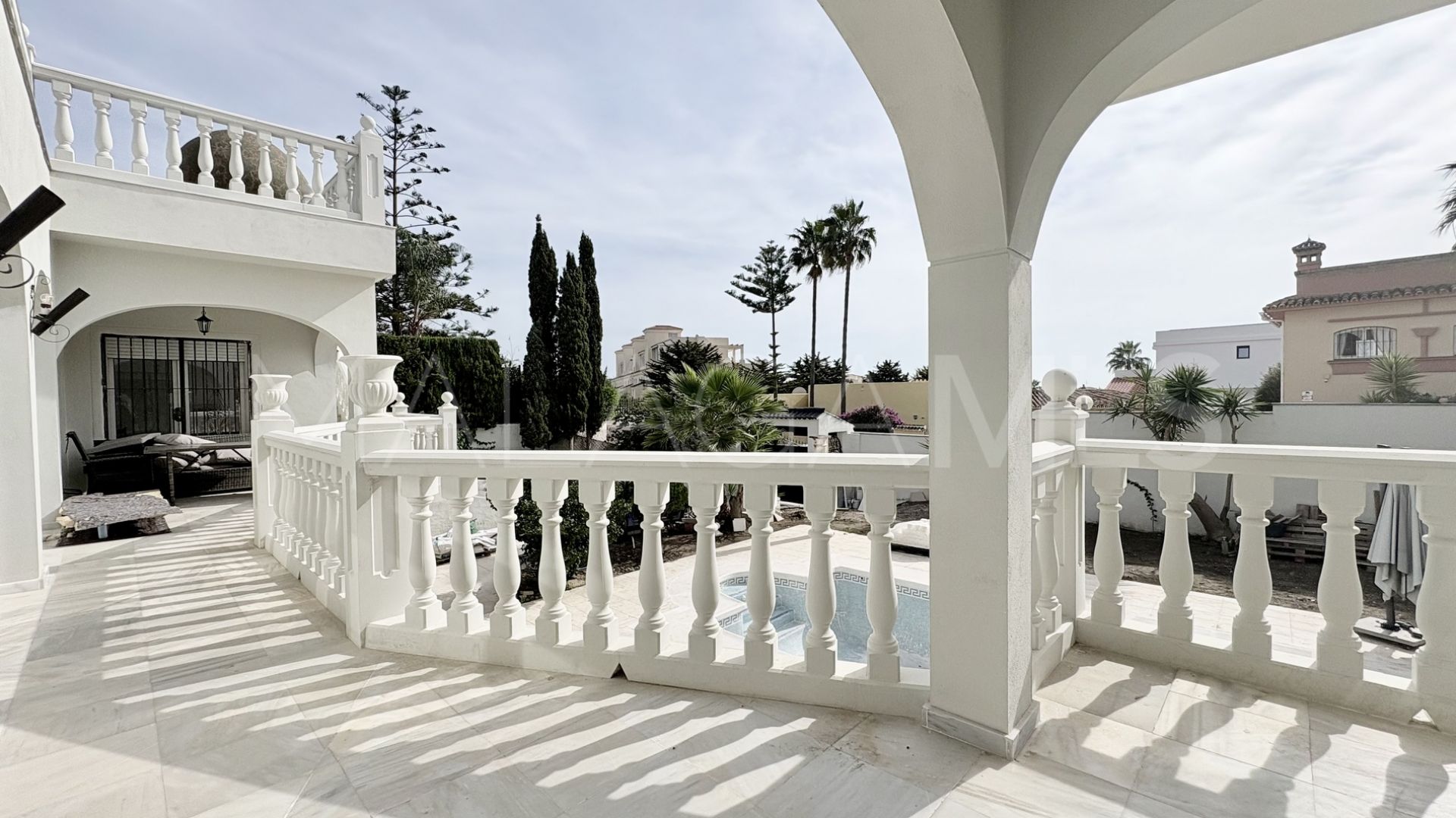 House for sale in El Faro de Calaburras with 9 bedrooms