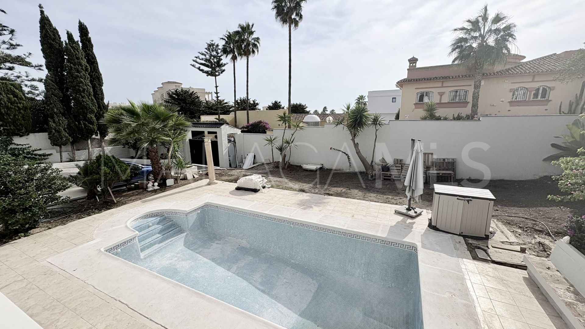 House for sale in El Faro de Calaburras with 9 bedrooms