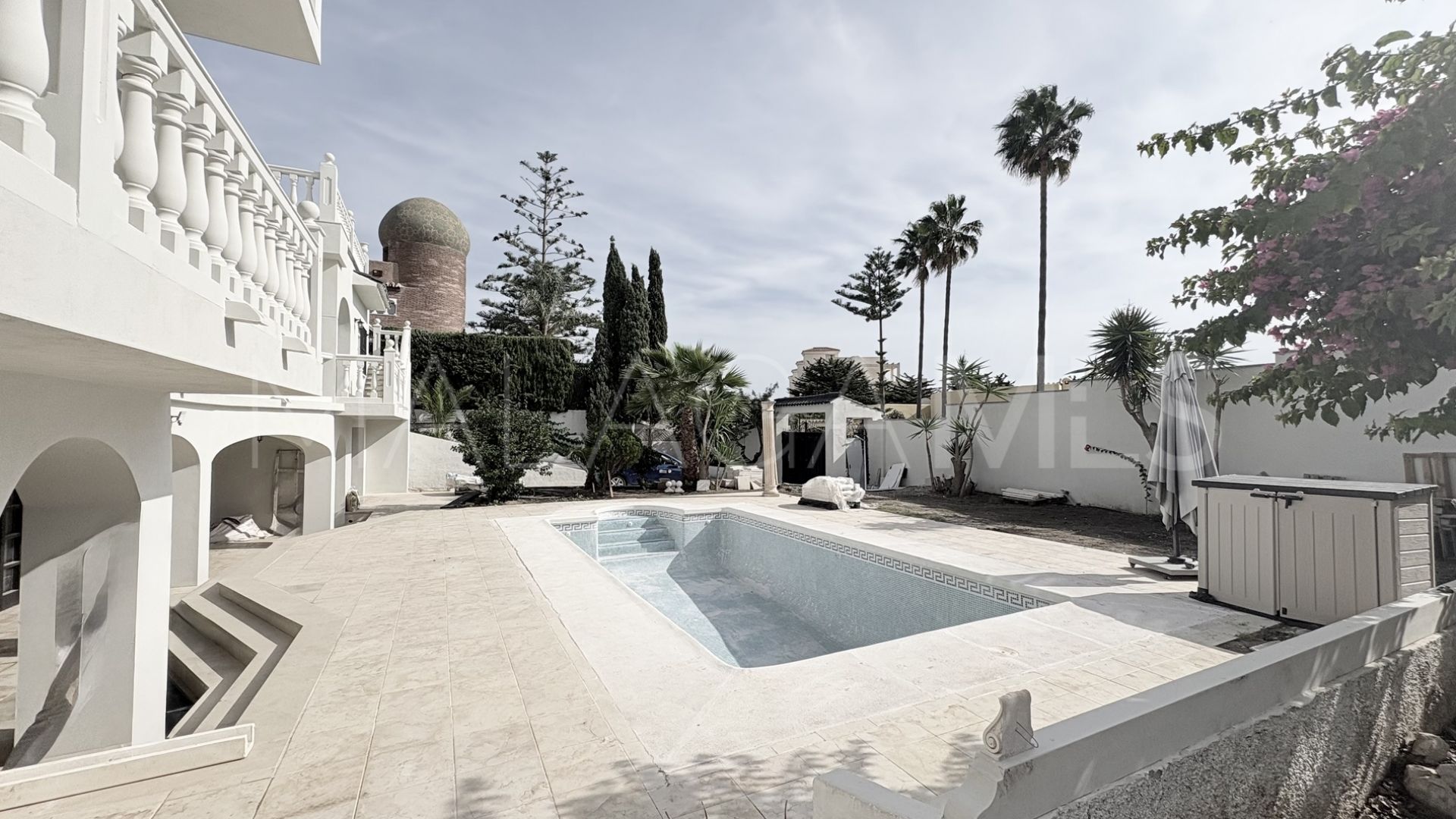 House for sale in El Faro de Calaburras with 9 bedrooms