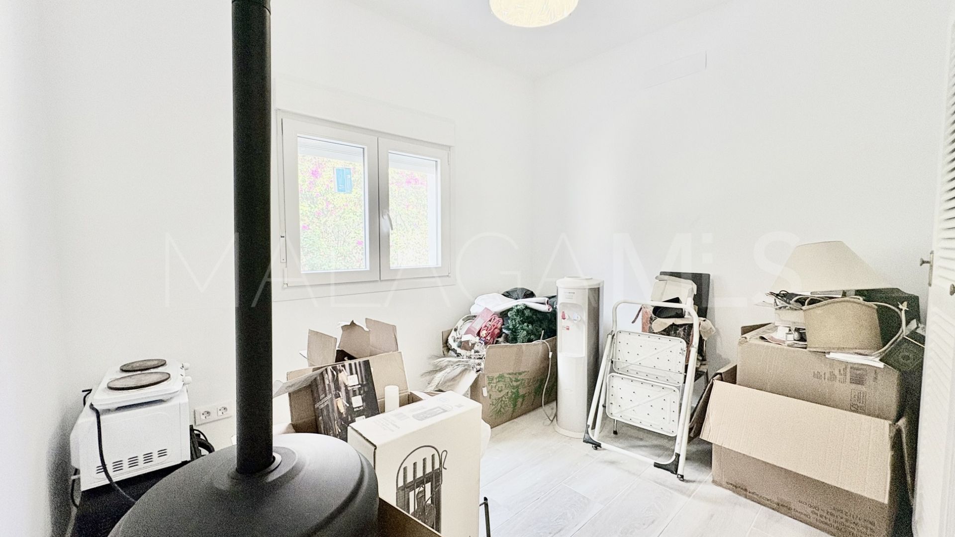 House for sale in El Faro de Calaburras with 9 bedrooms