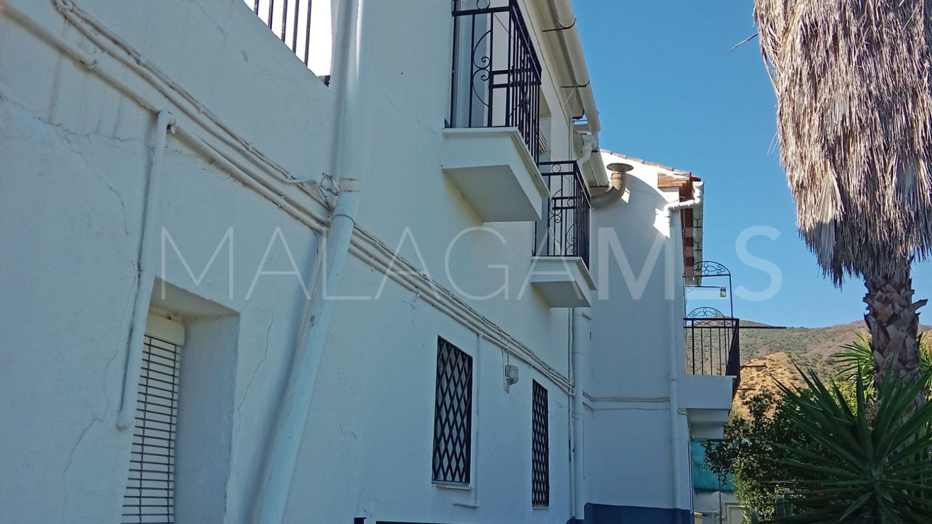 Finca for sale in Alora