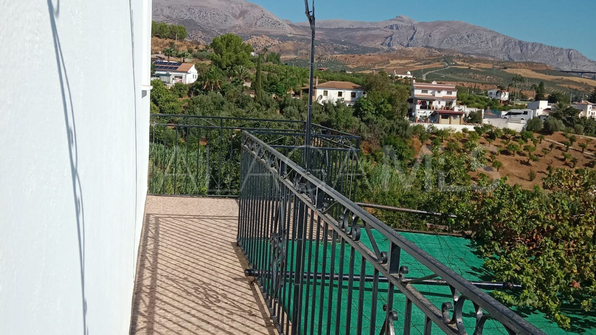 Finca for sale in Alora